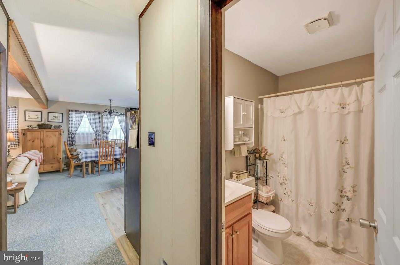 106 Burnshaw Ln photo 26