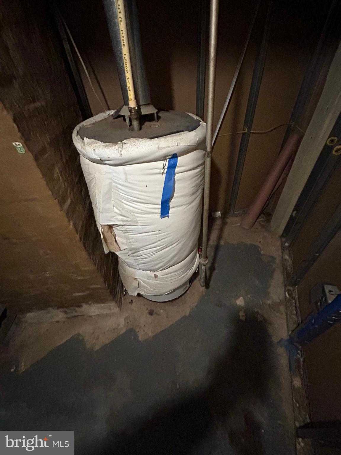 1137 Monroe Cir photo 35