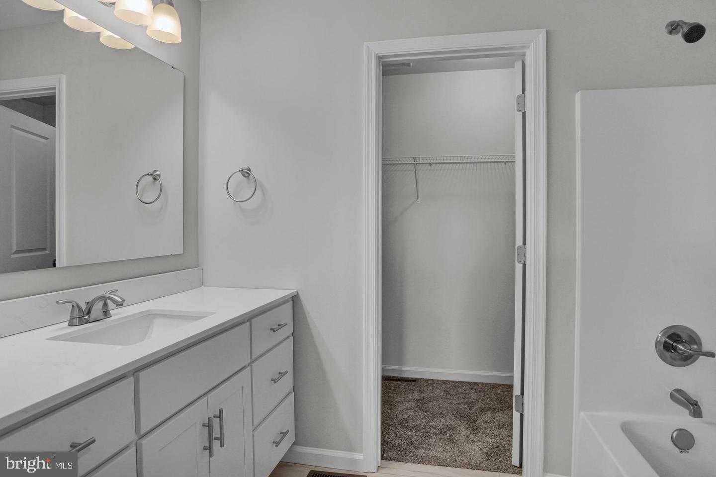 46 Rosalies Way photo 9