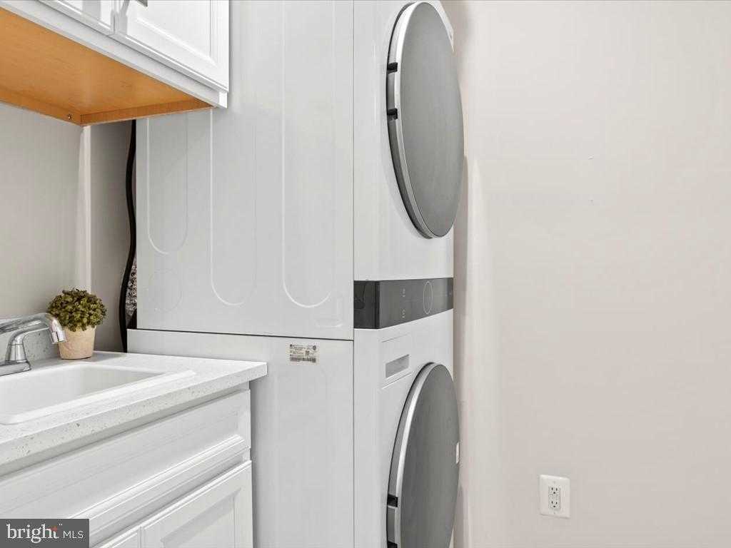 17437 Southern Shores Dr photo 8