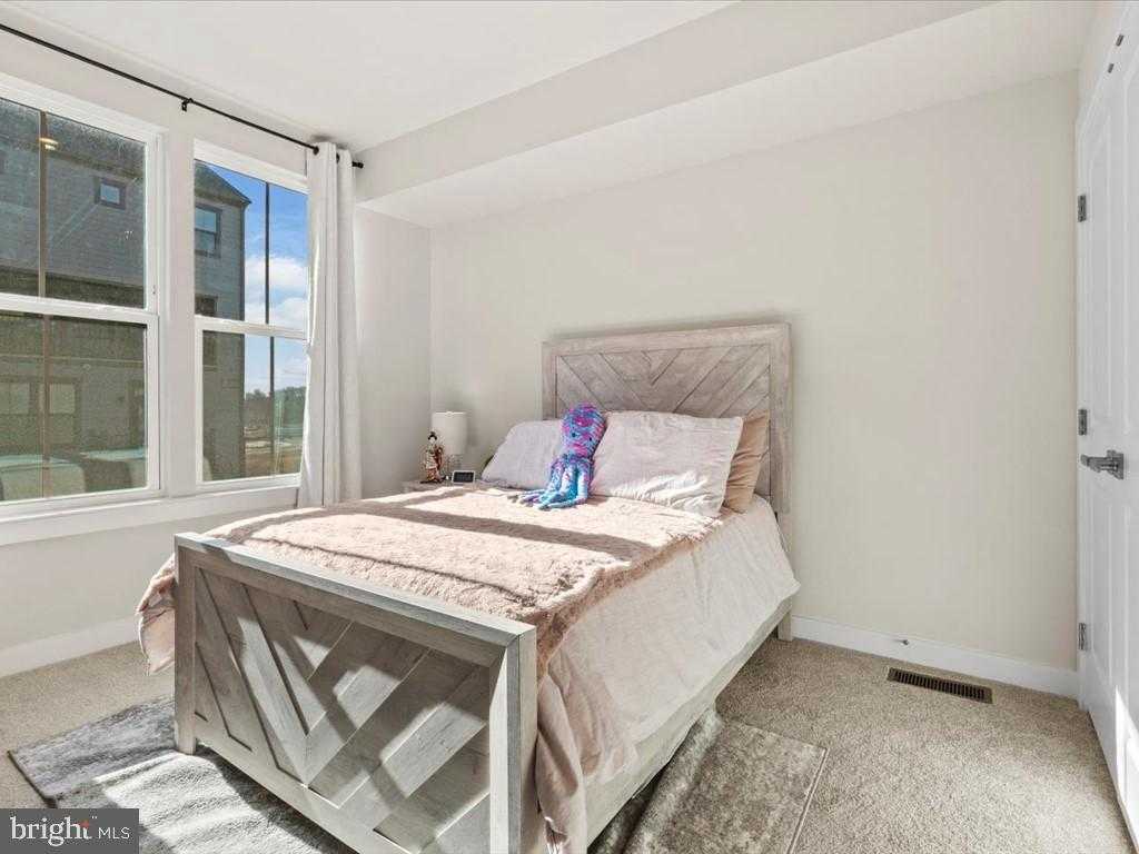 17437 Southern Shores Dr photo 9