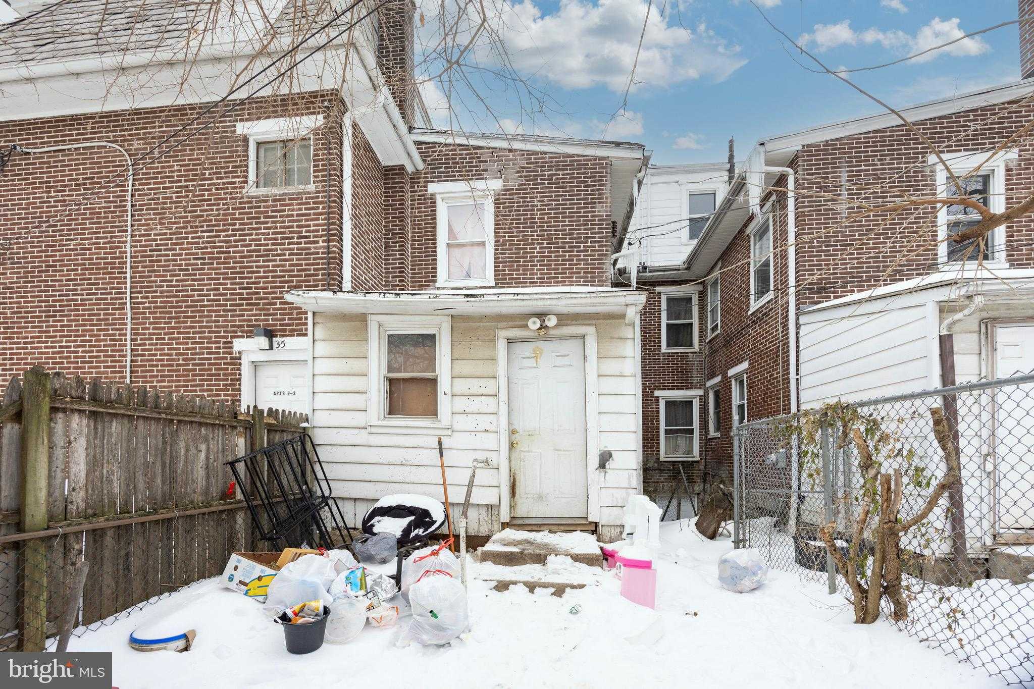 33 S 6th Ave photo 15