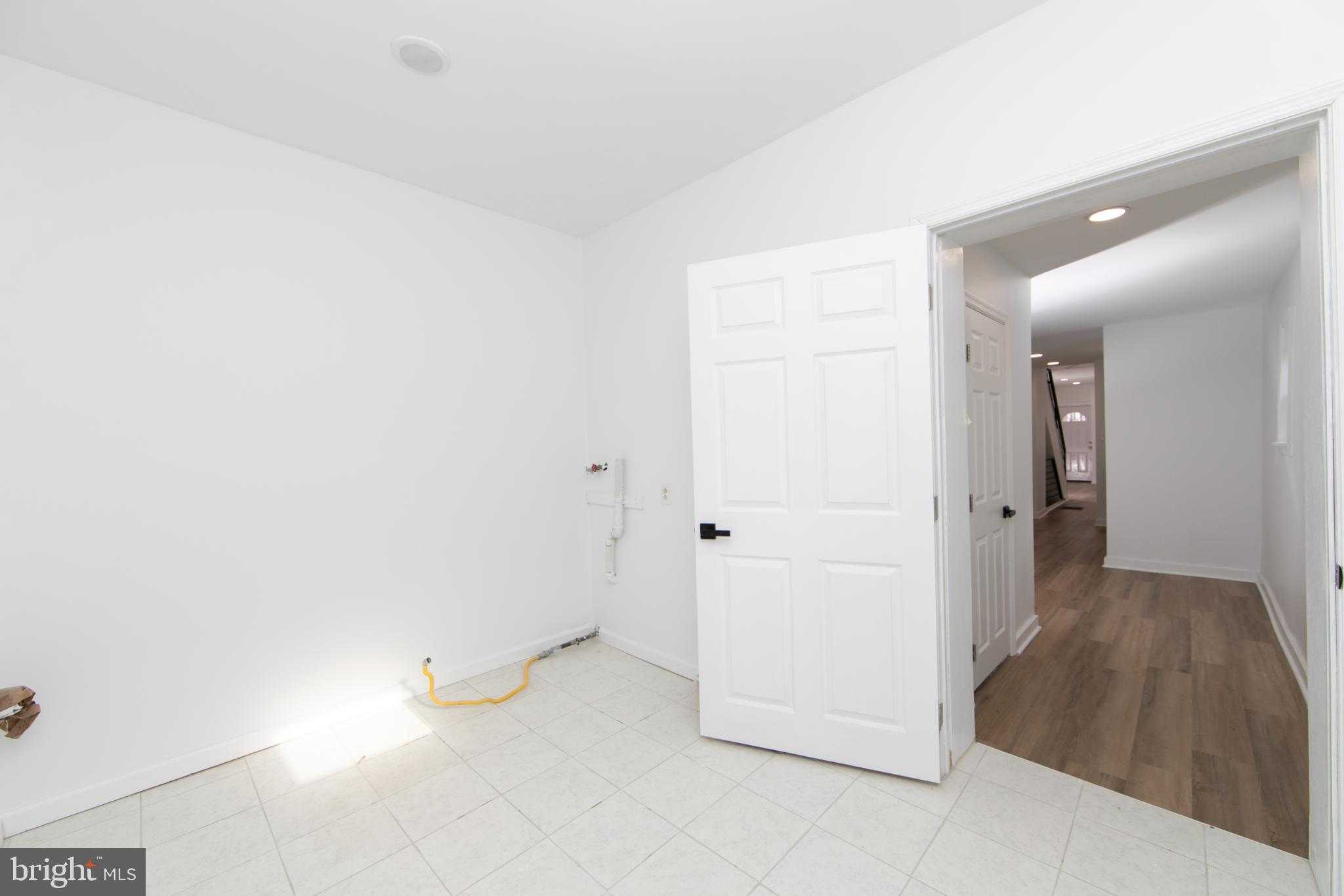 2120 N 2nd St photo 16