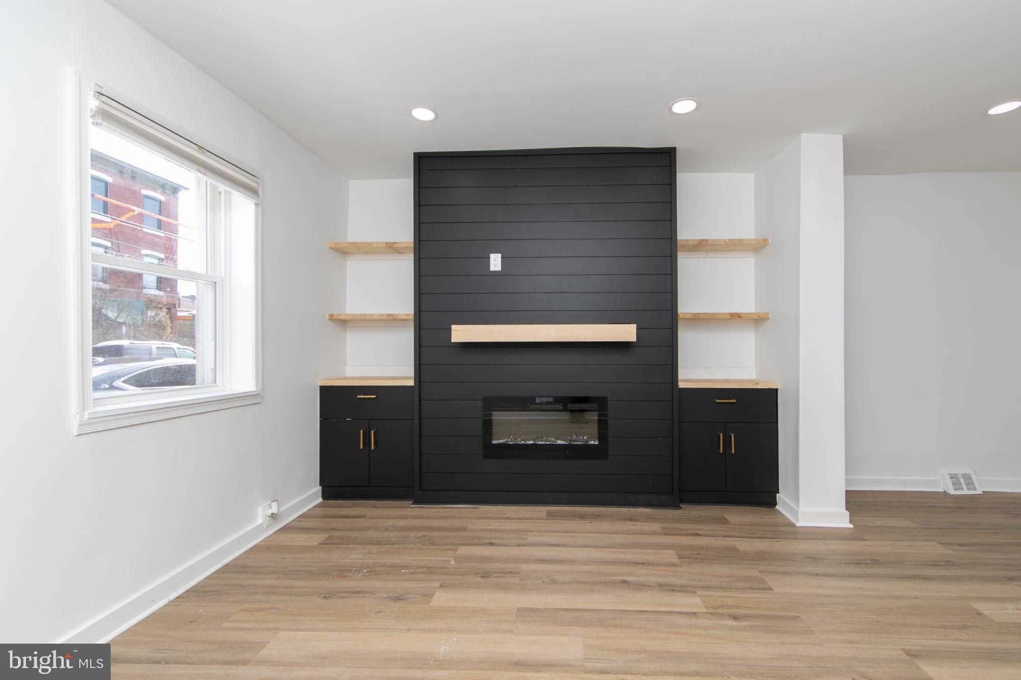 2120 N 2nd St photo 4