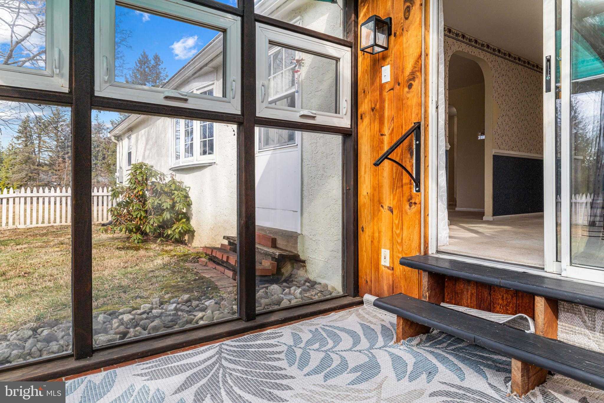 2091 Meetinghouse Rd photo 20