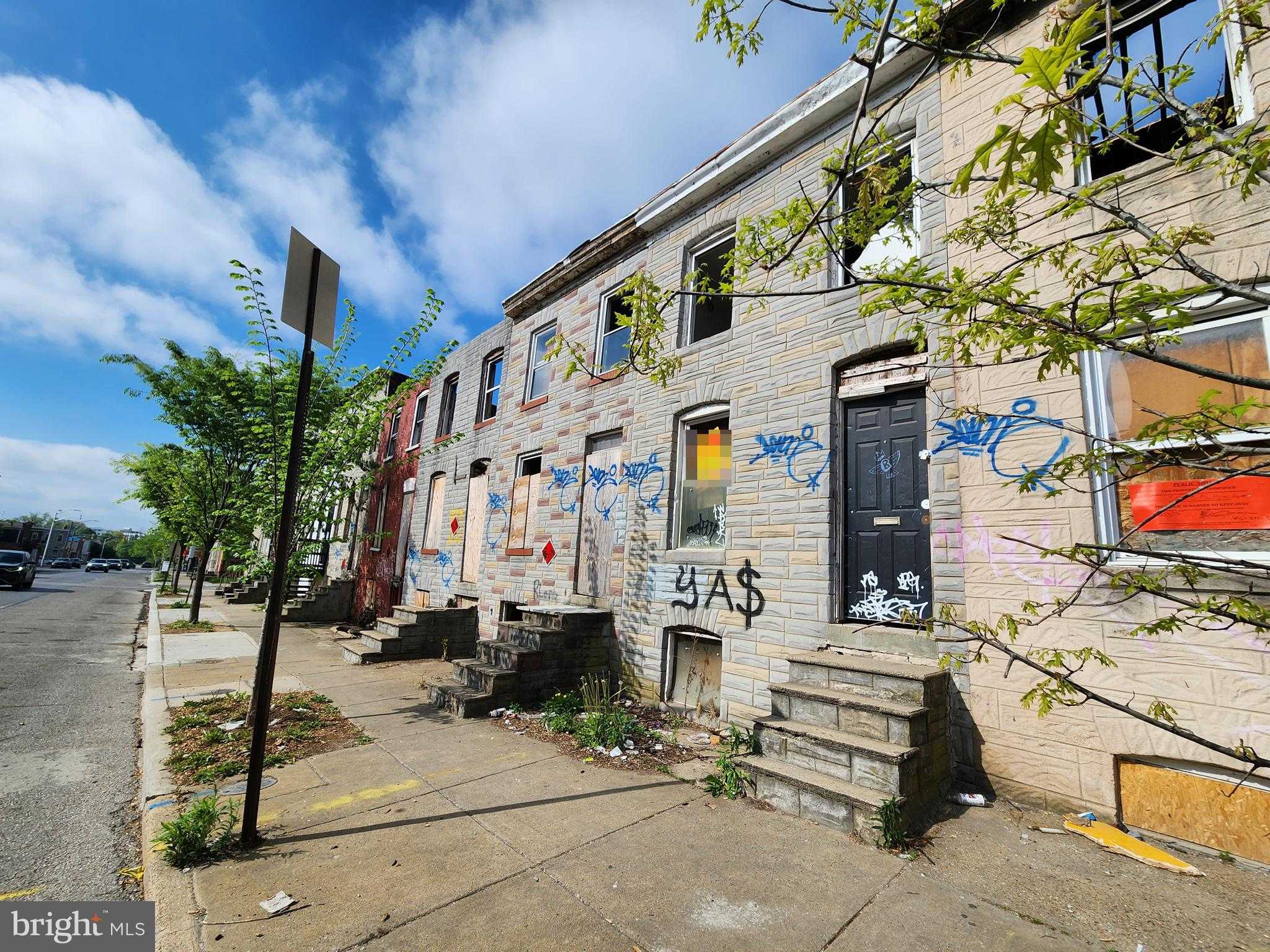 302 S Fulton Ave photo 2