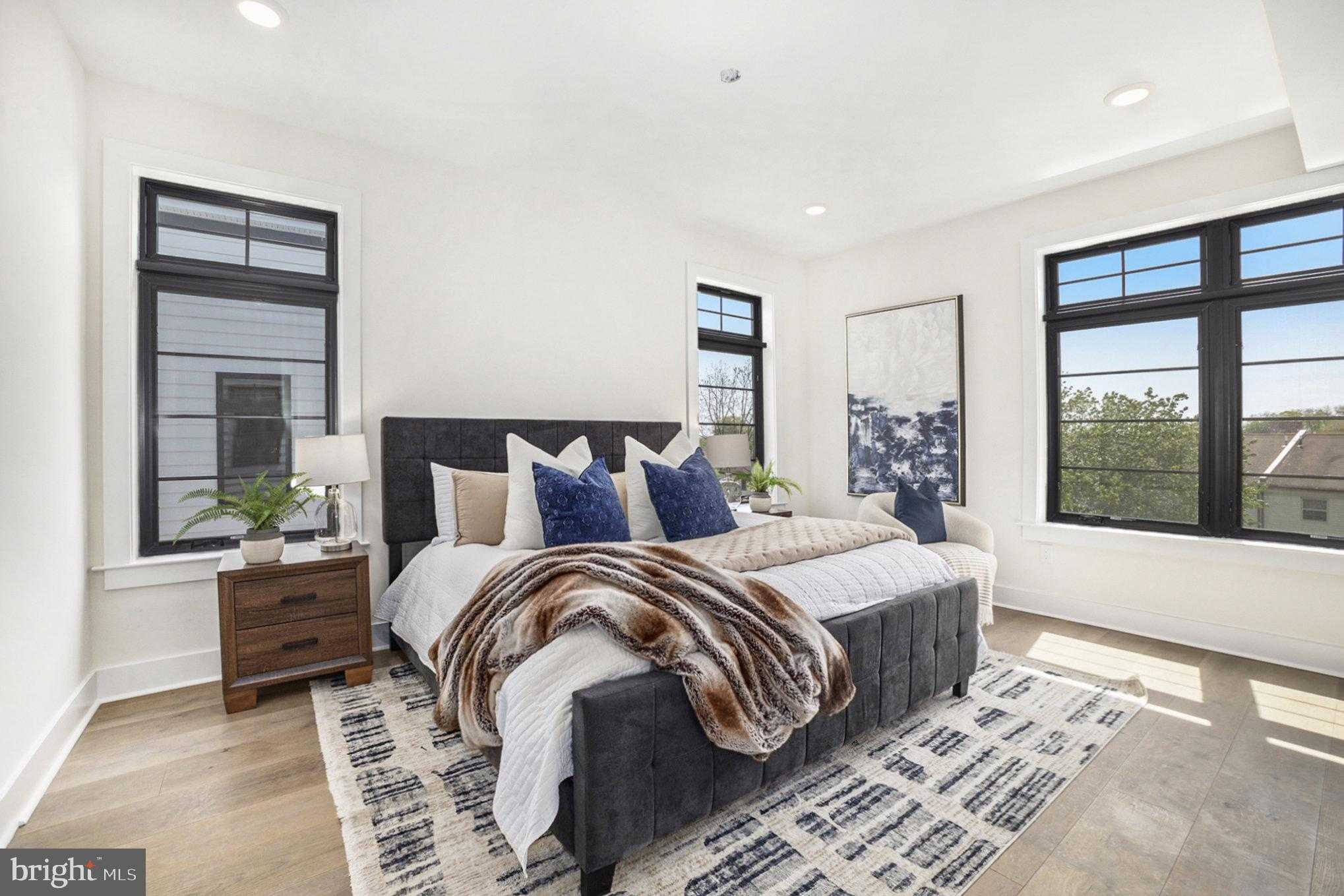 7519 Ridge Ave photo 16