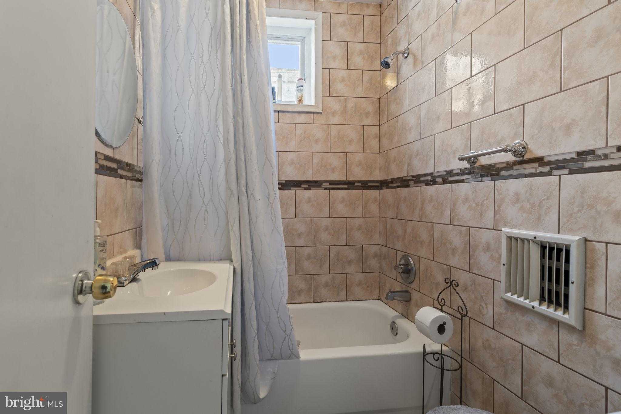 3112 Aramingo Ave photo 15