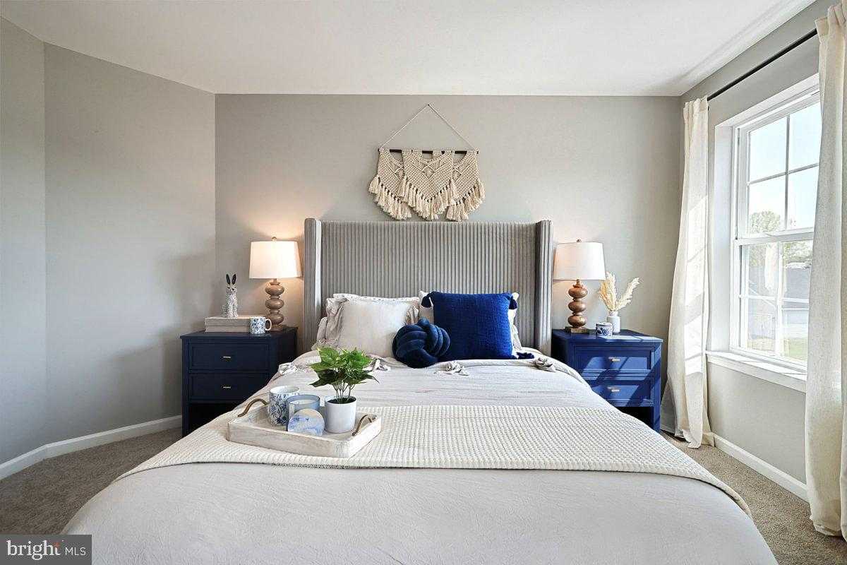 105 Easton Dr photo 20