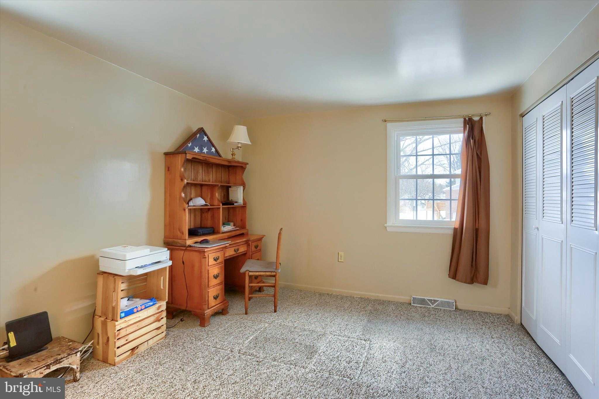 500 Deubler Rd photo 33