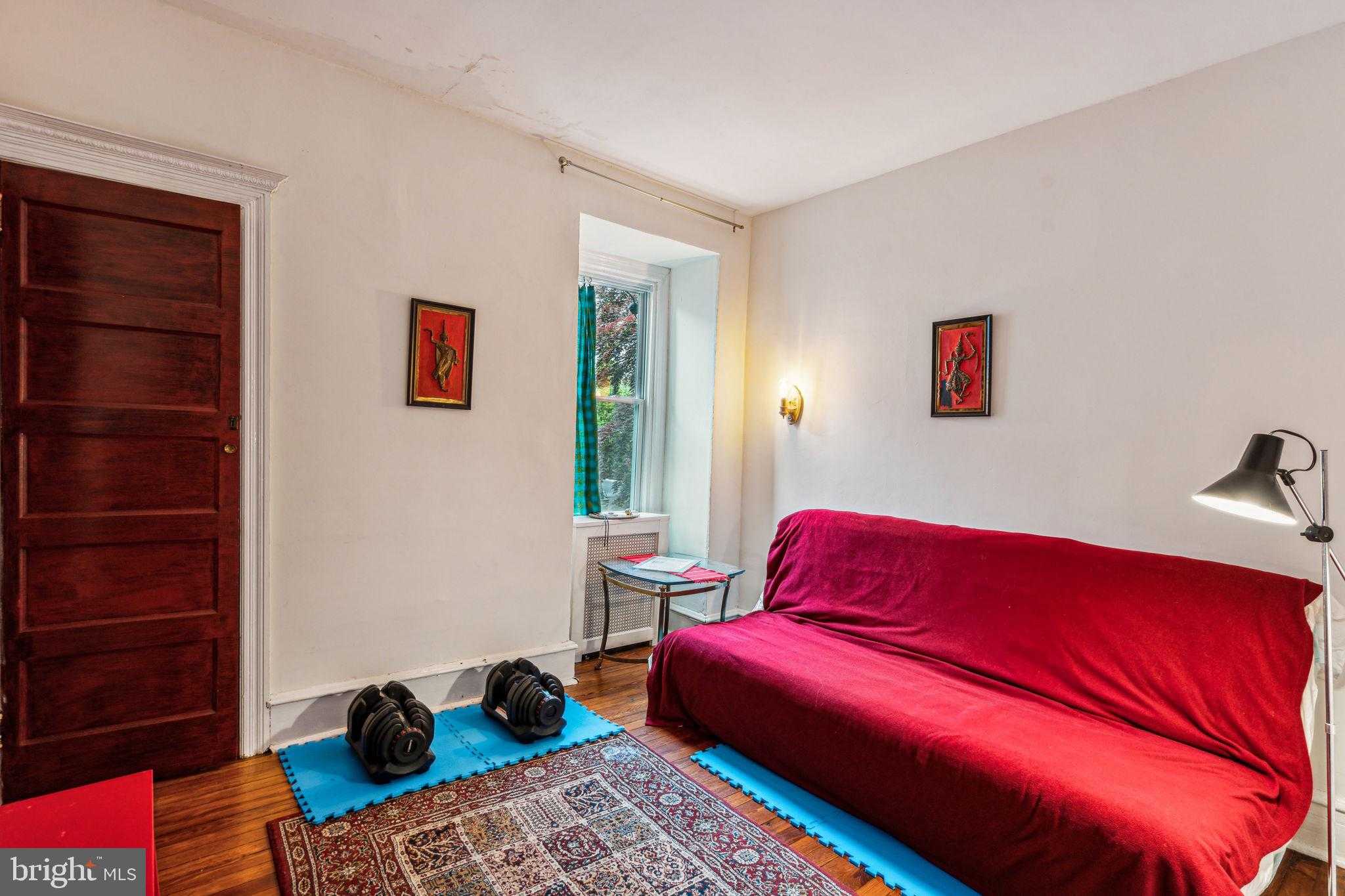 6607 N 13th St photo 41