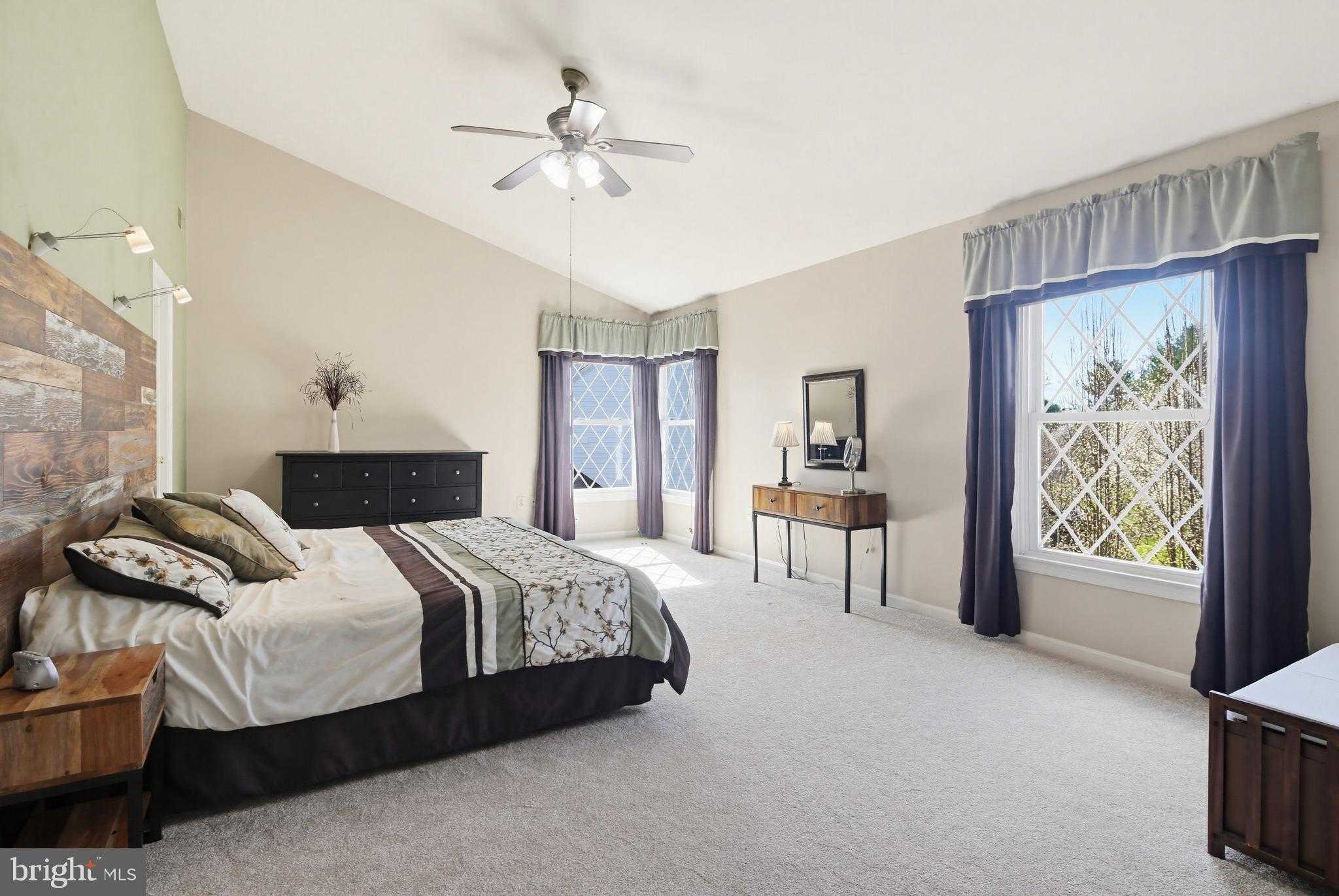 18906 Lindenhouse Rd photo 21