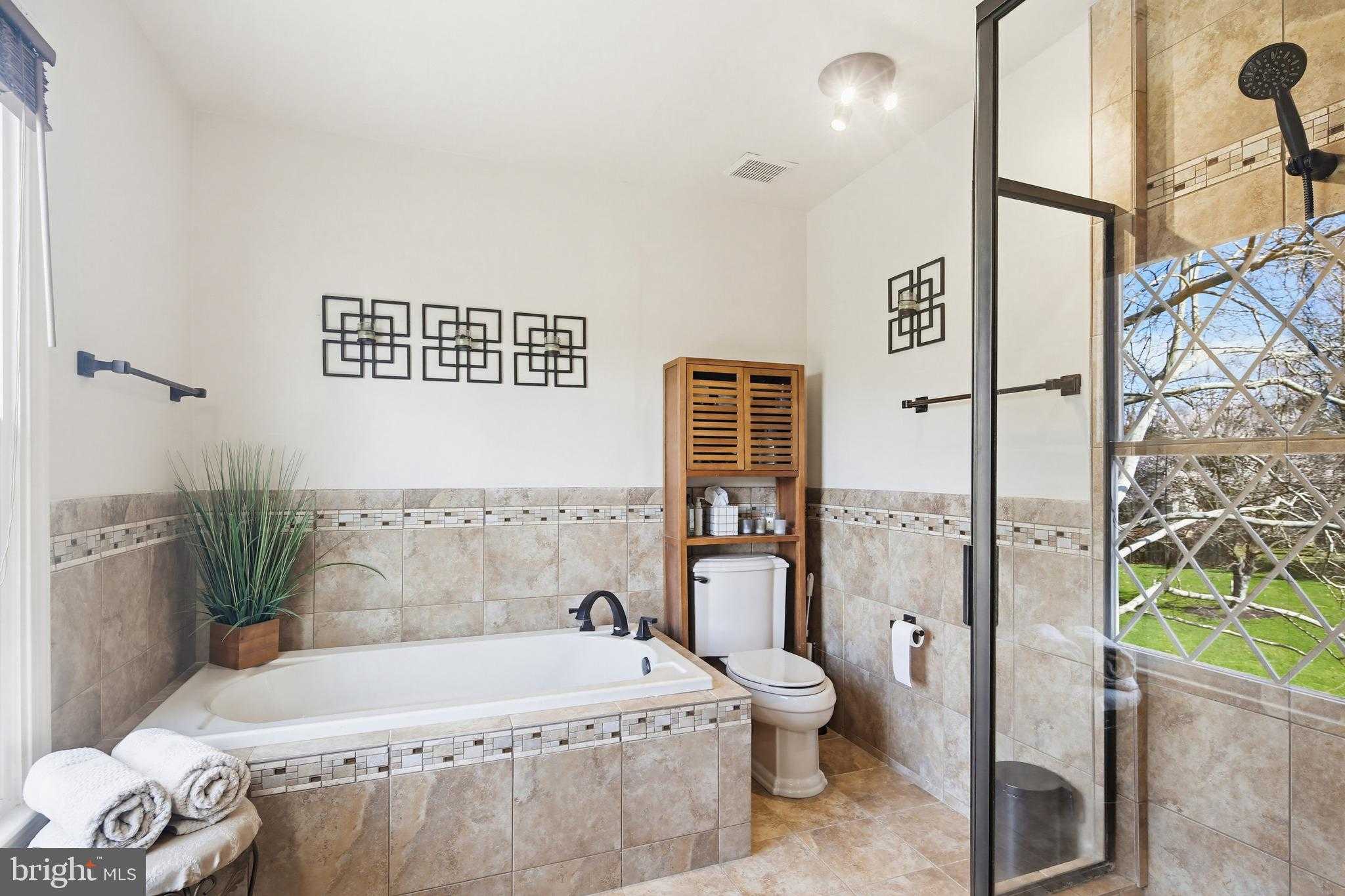 18906 Lindenhouse Rd photo 25