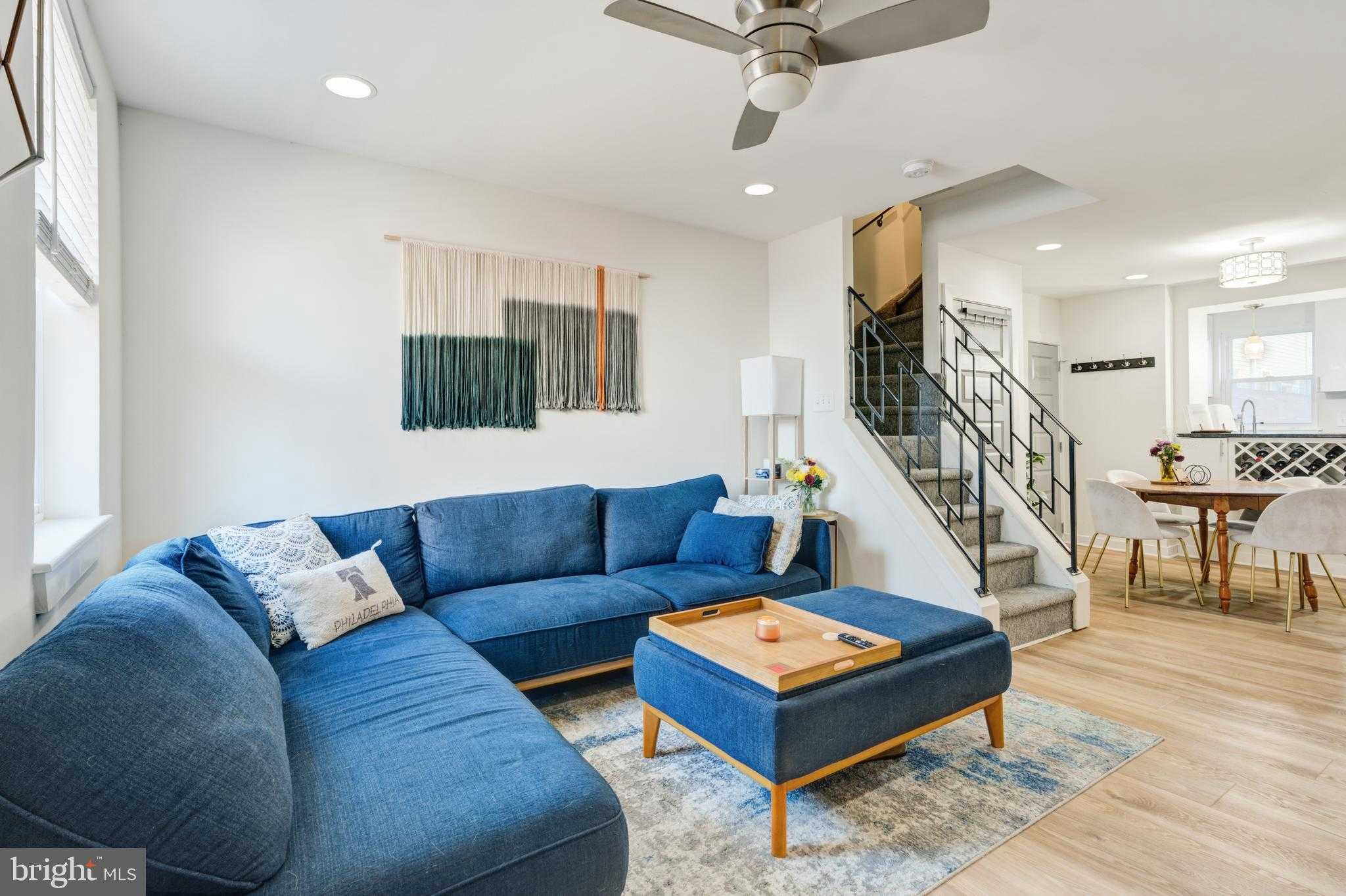 2406 Coral St photo 2