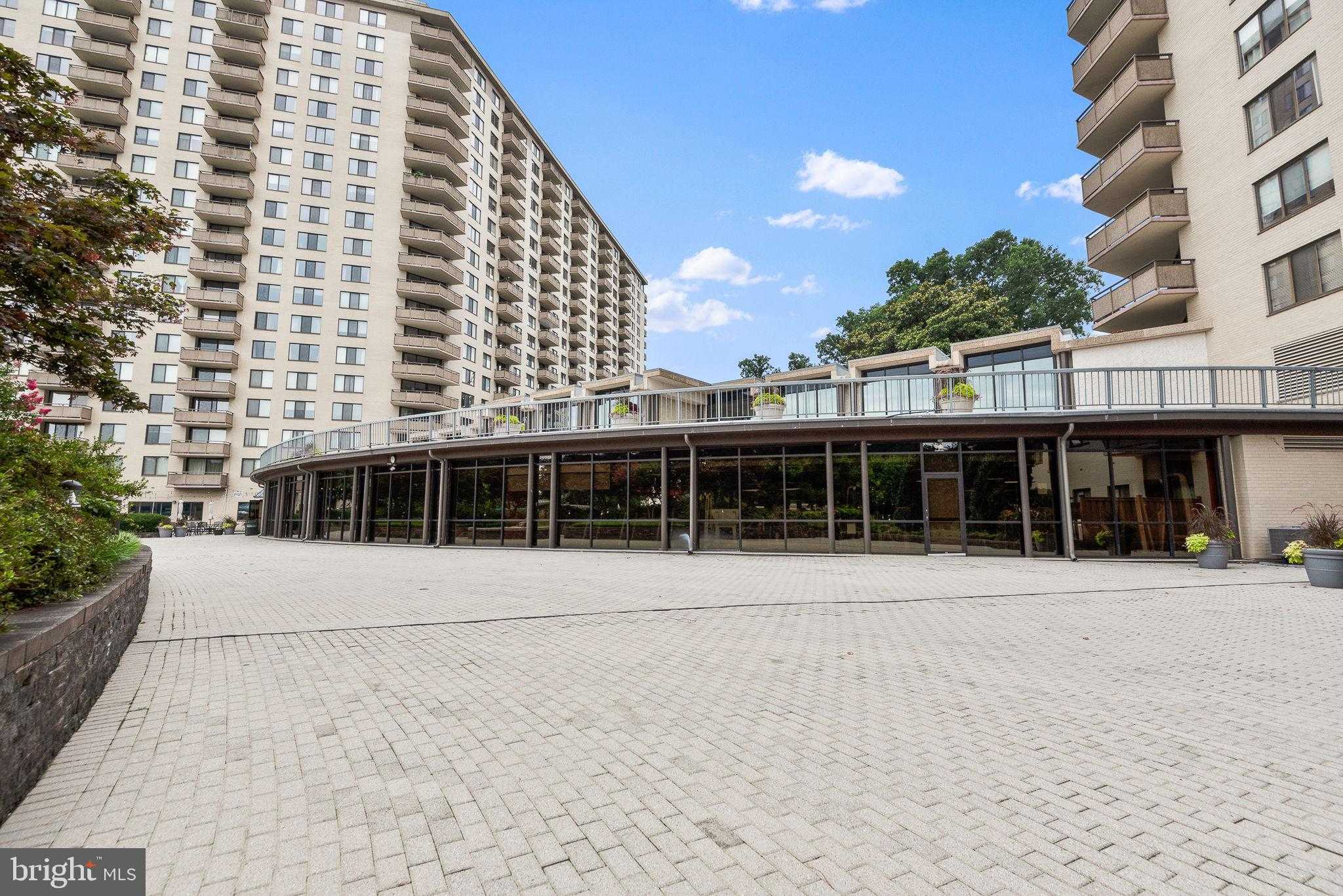 5225 Pooks Hill Rd Apt 519n photo 43