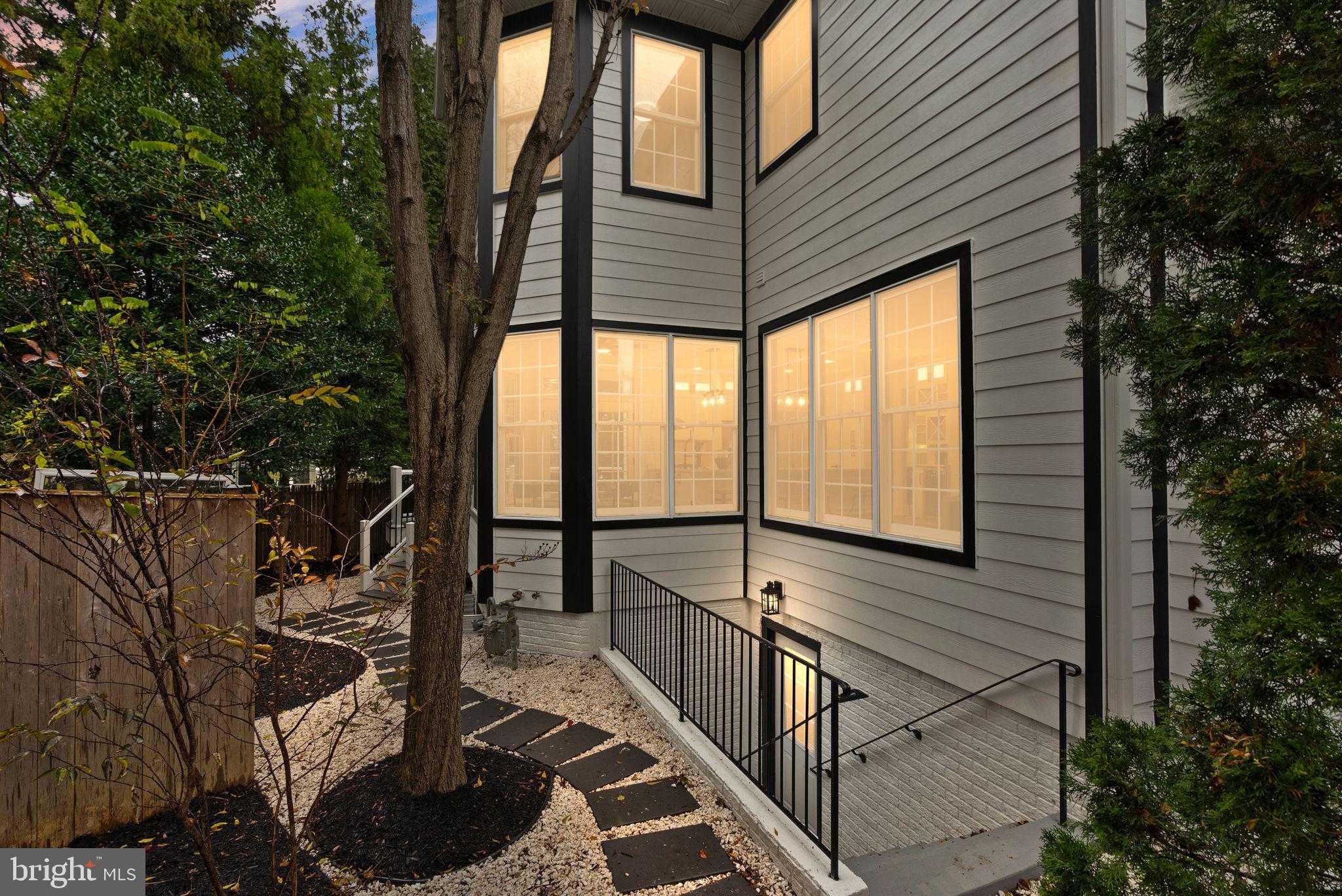 3336 Jones Bridge CT photo 96