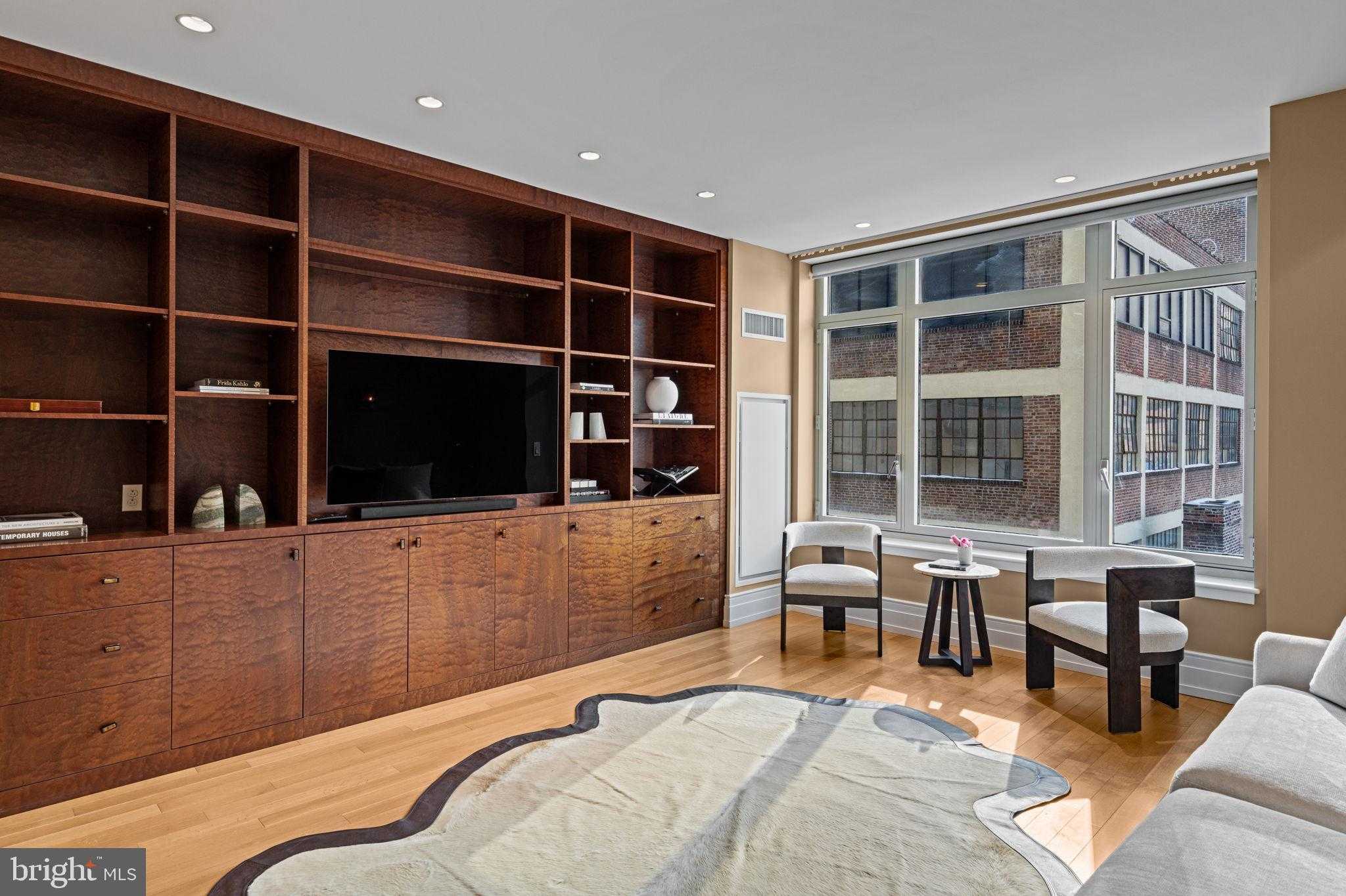 130 S 18th St Unit 503 photo 13