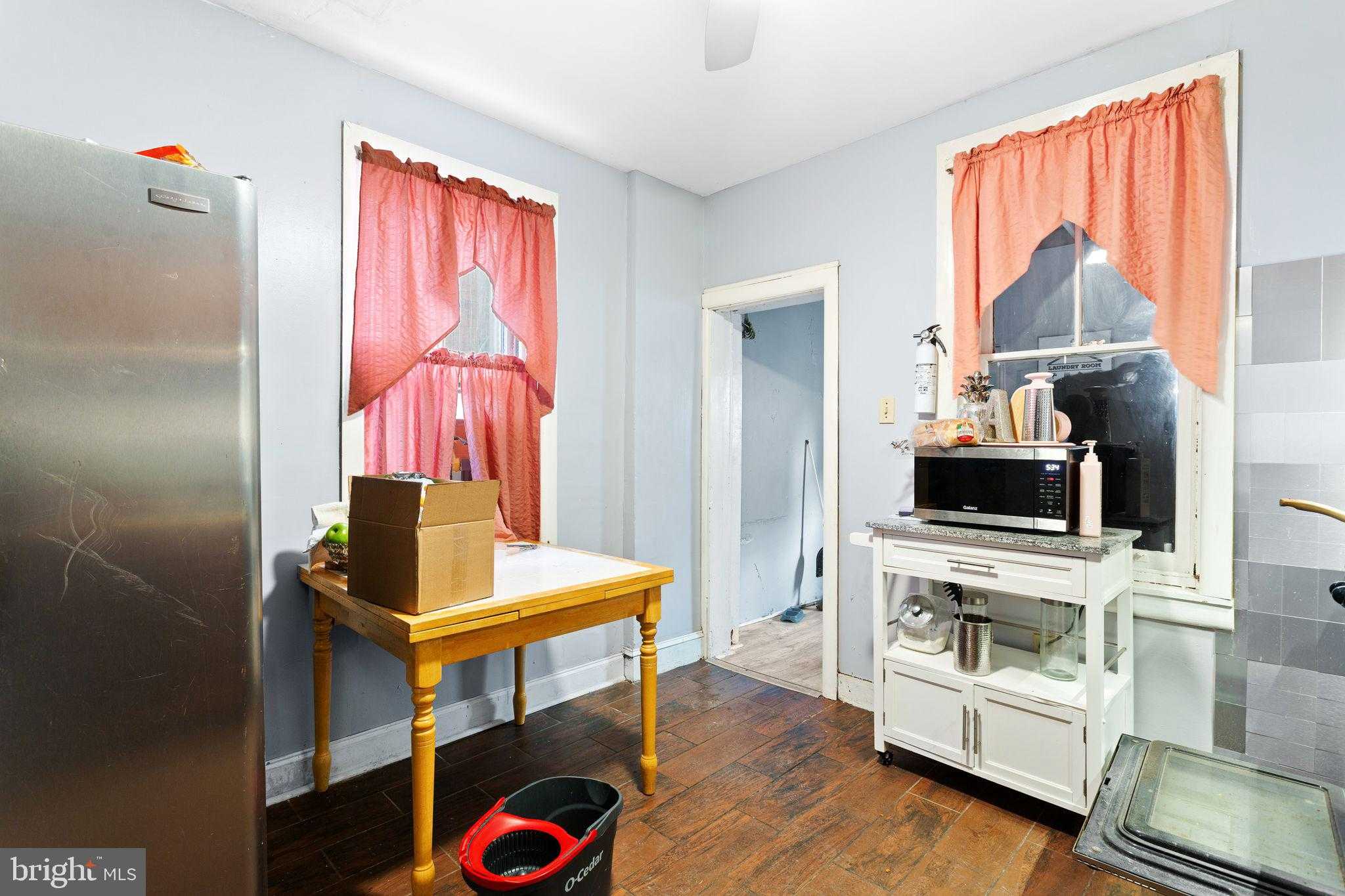 1839 S Conestoga St photo 9