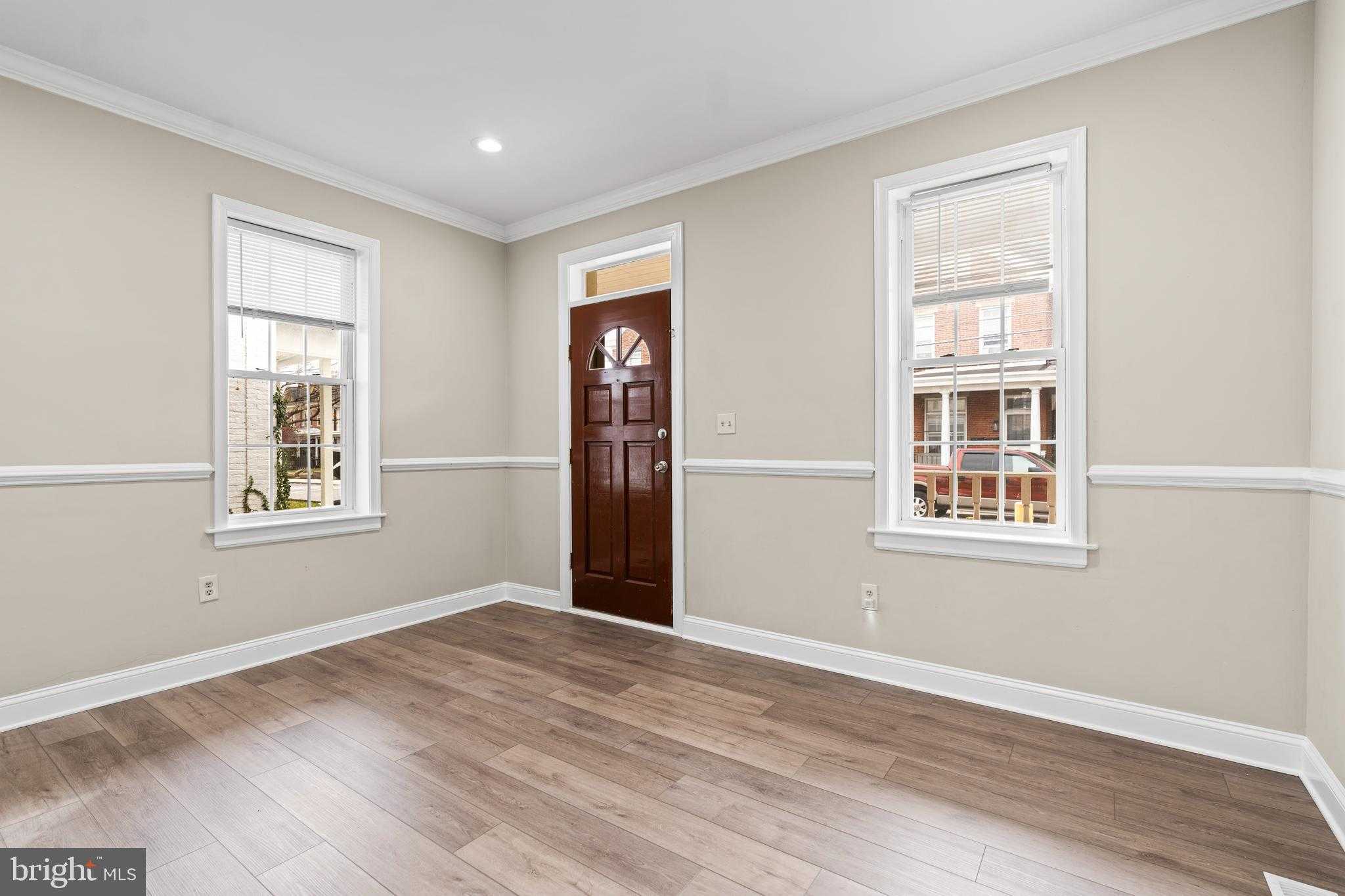 48 Fairground Ave photo 7