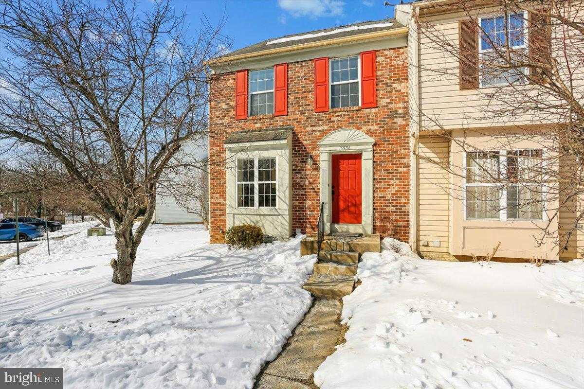 3531 Dartmoor Ln # 11 photo 2