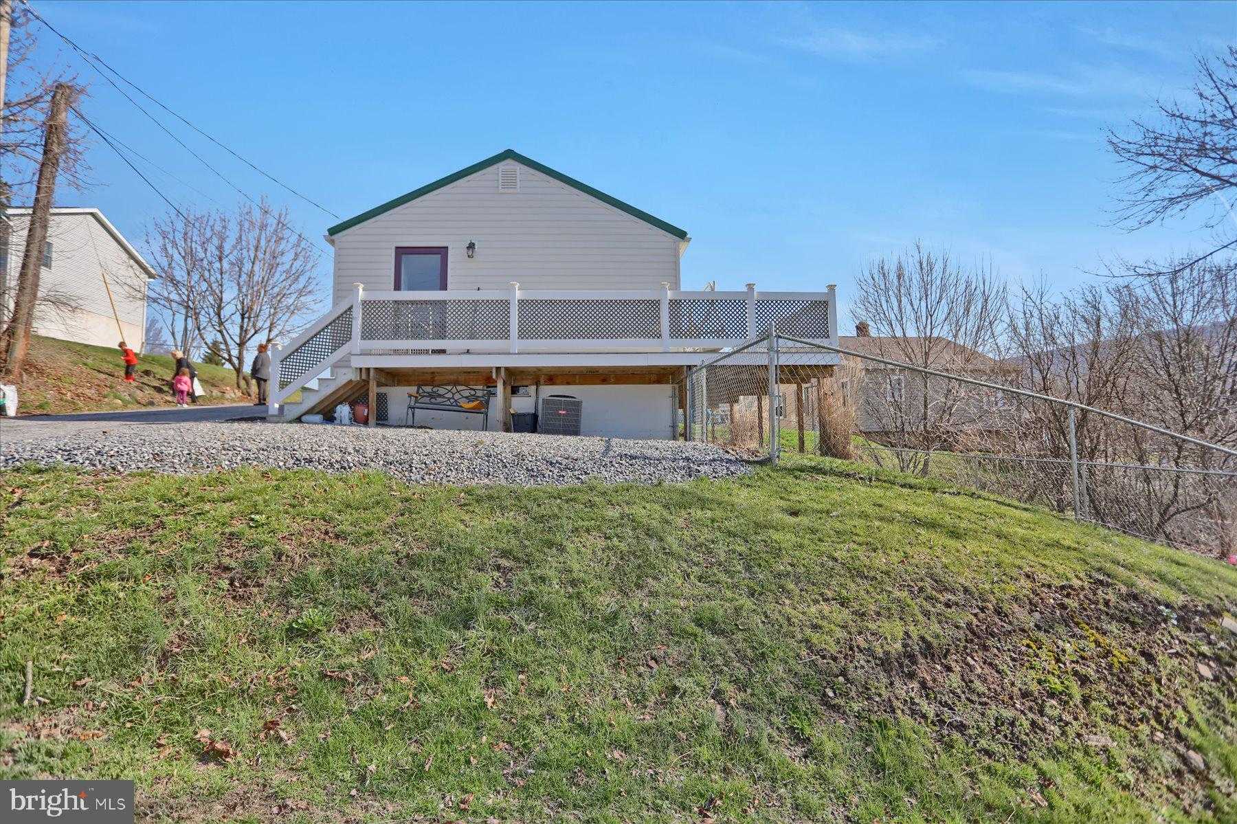 2230 Hillside Aly, Tyrone