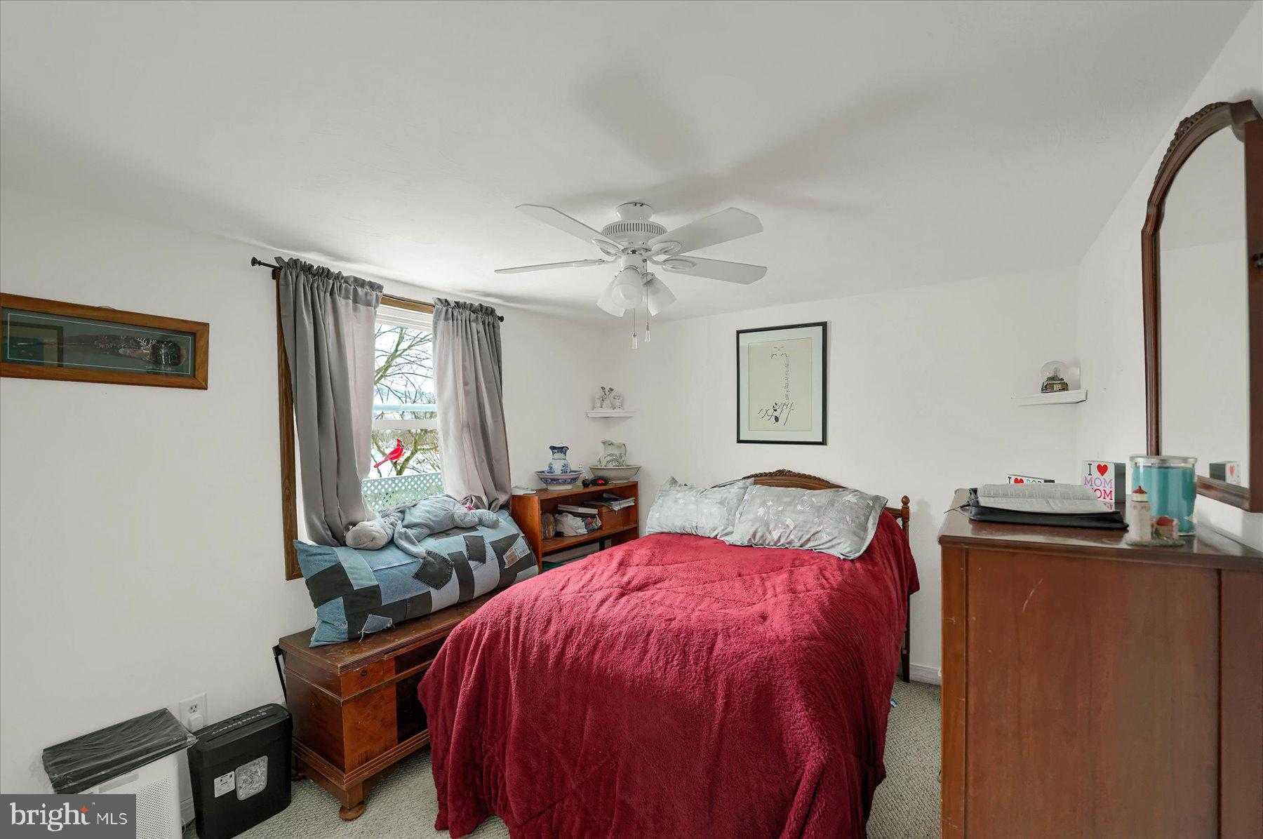 2230 Hillside Aly photo 14