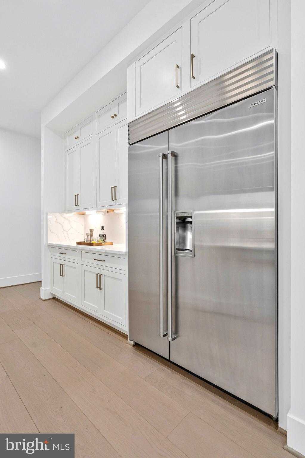 942 Dead Run Dr photo 29