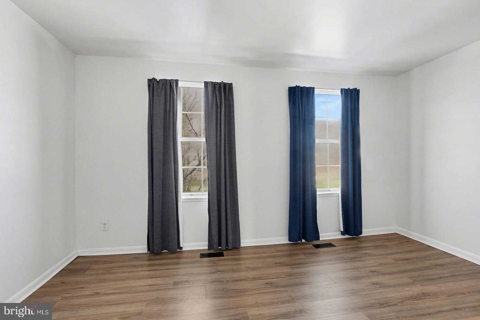 834 W Spring Meadow CT photo 11