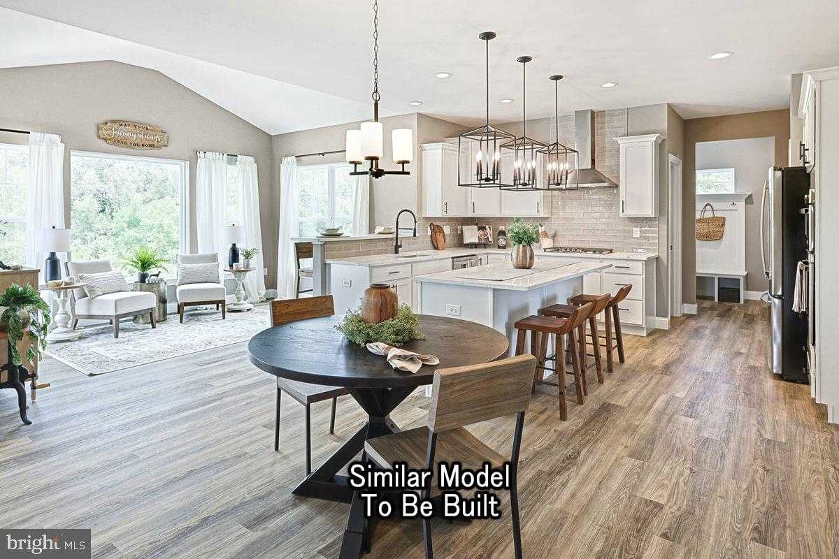 Beacon Light Ln photo 12