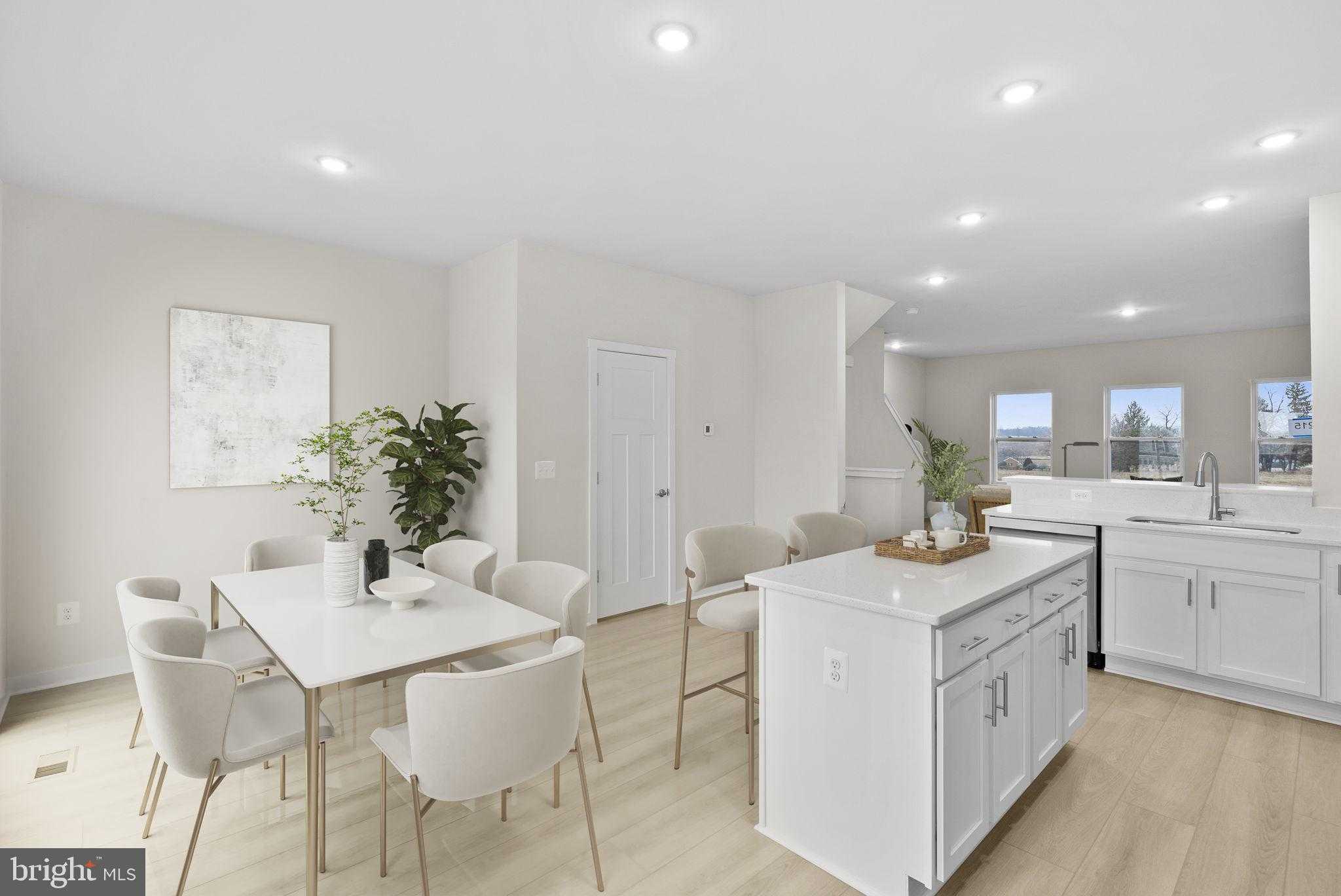 Sherman Ave photo 16