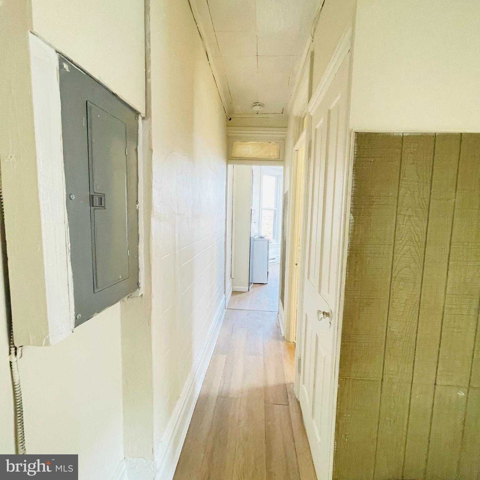 123 S 14th St photo 3