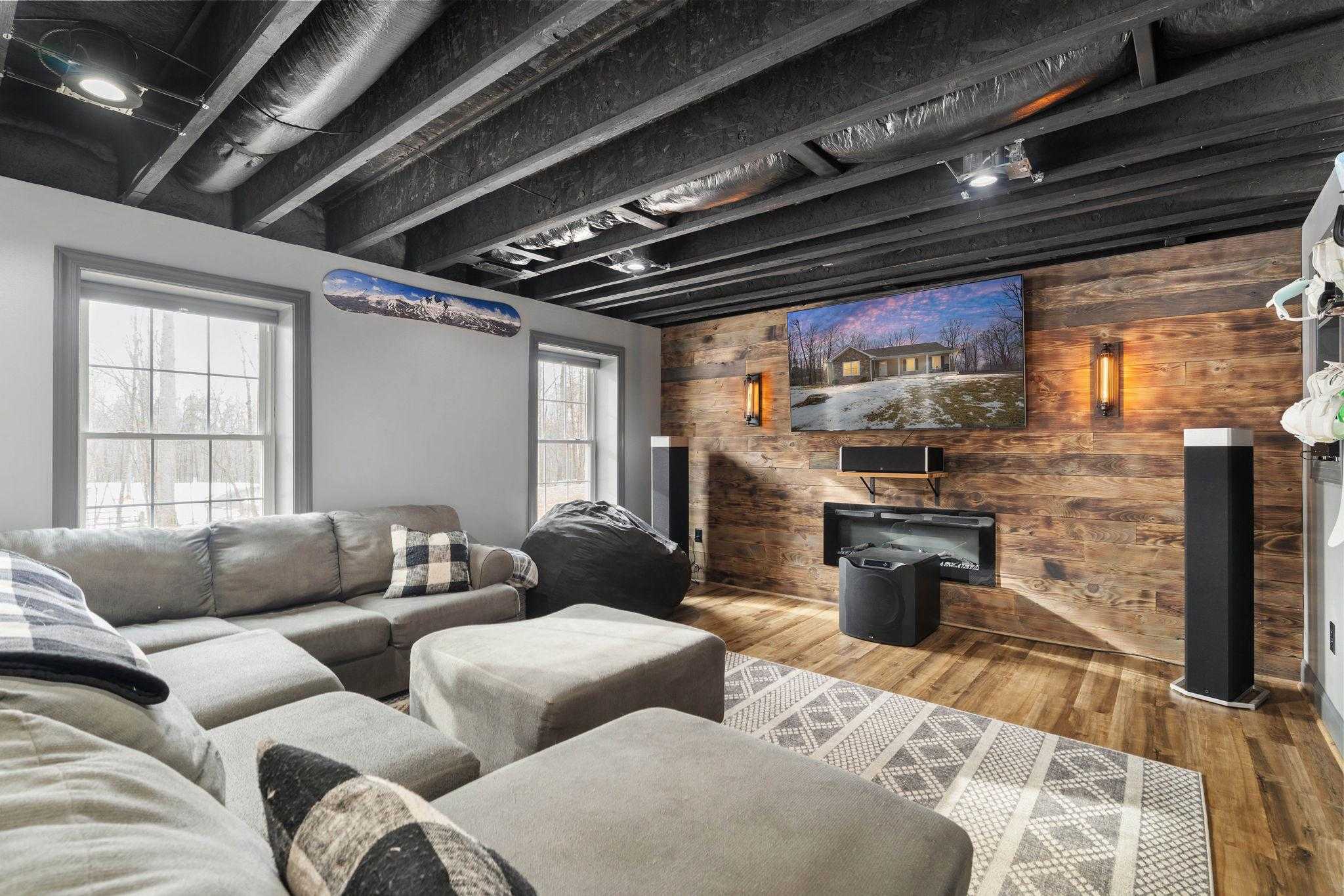 10514 Hart CT photo 27