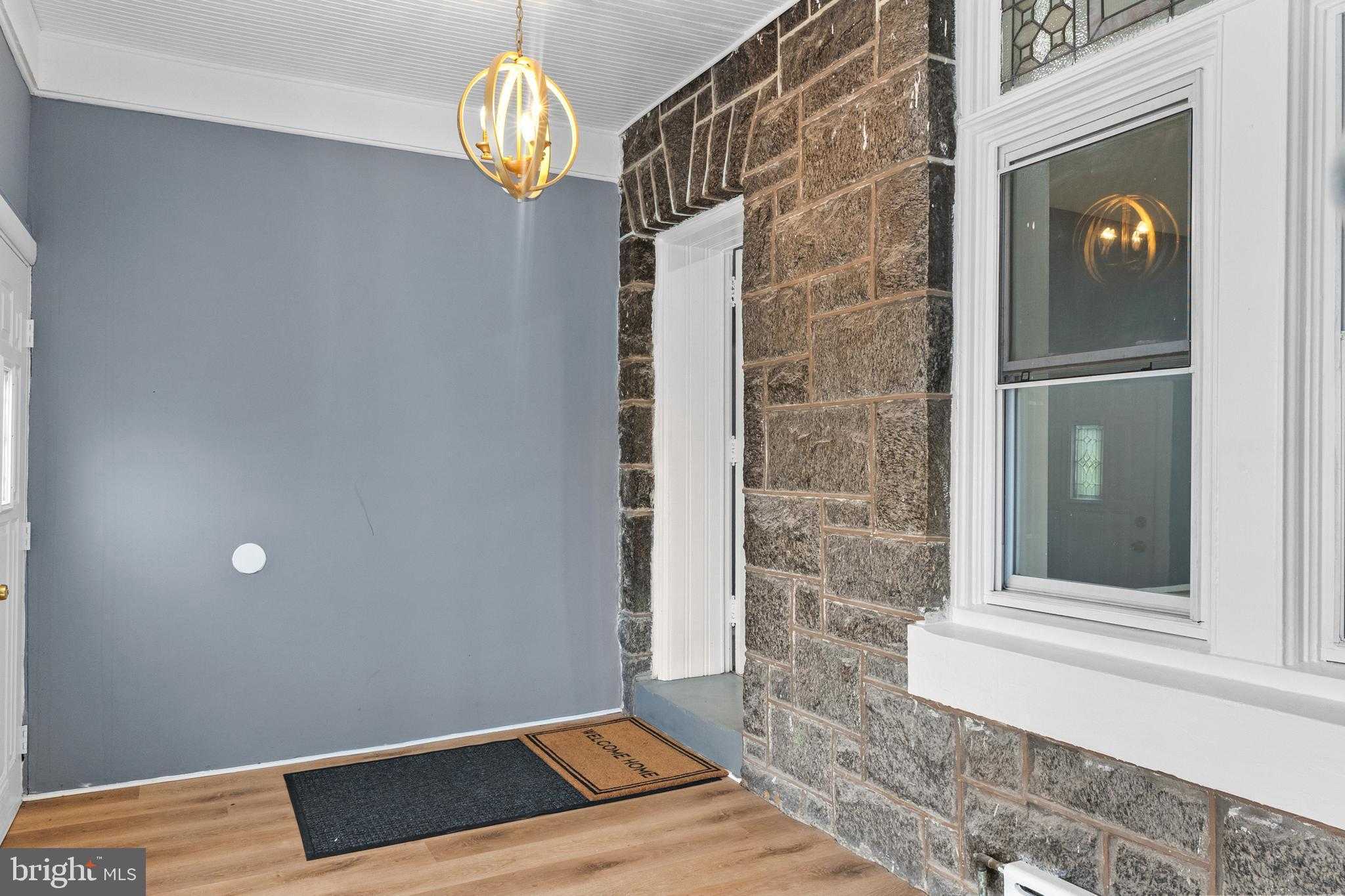 5142 Locust St photo 6