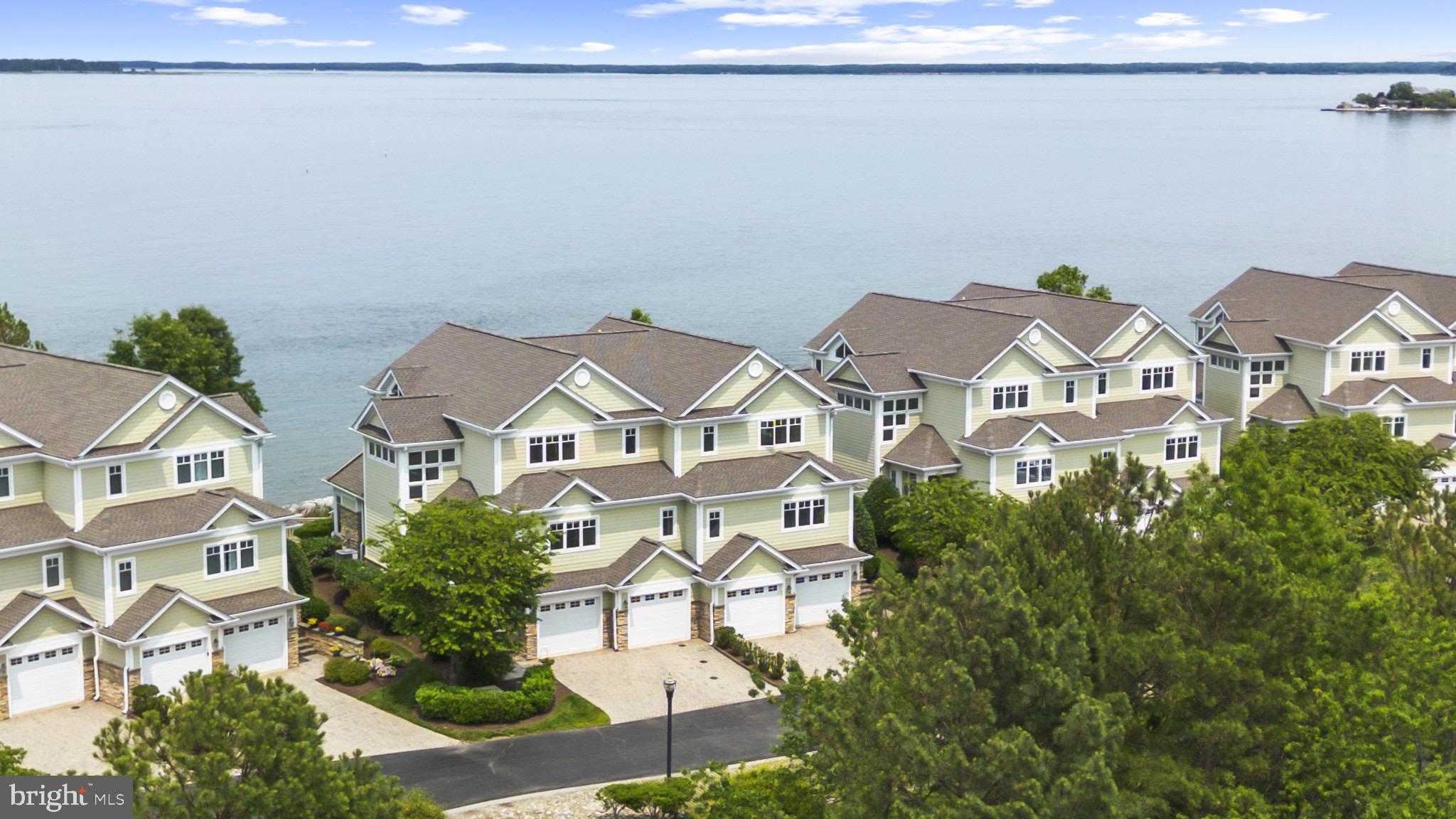 522 Narrows Pointe Dr photo 5