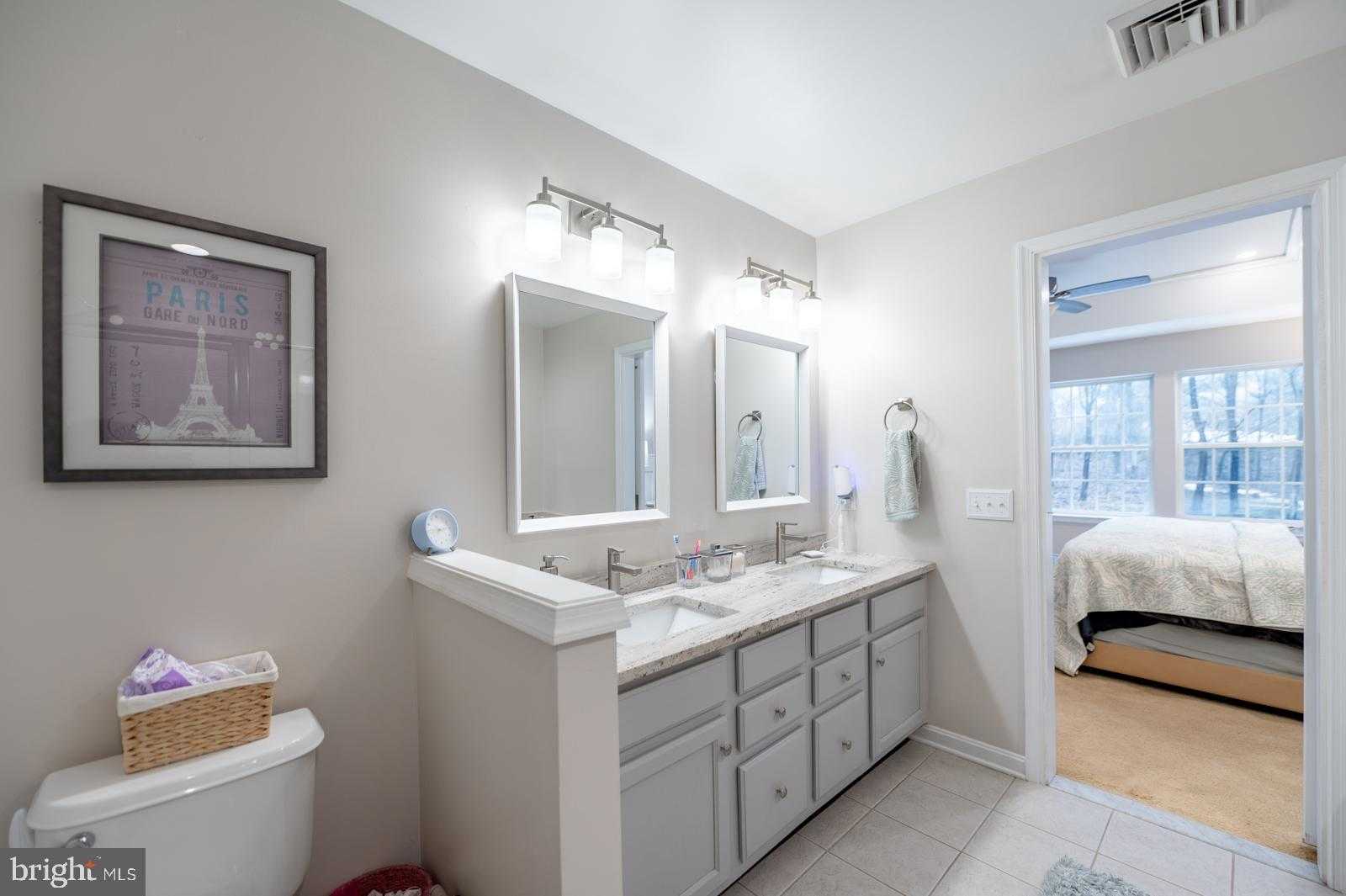 644 Churchill Rd photo 22