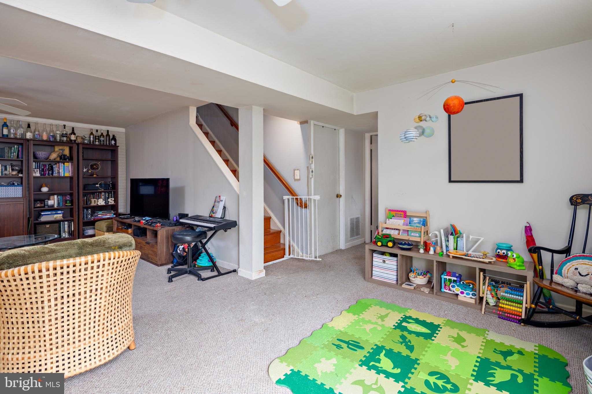 7511 Montevideo CT photo 21