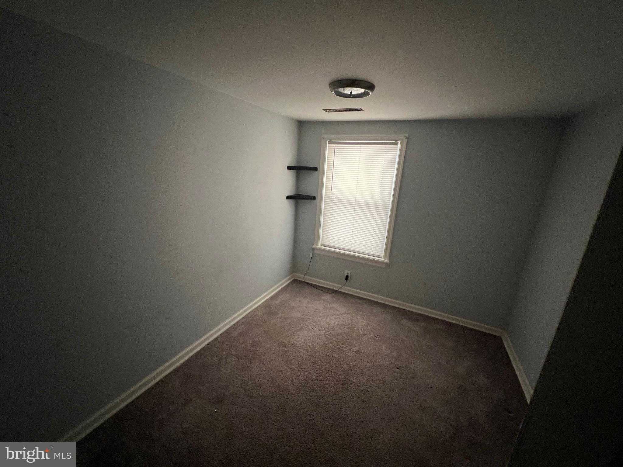 7934 N River Rd photo 25