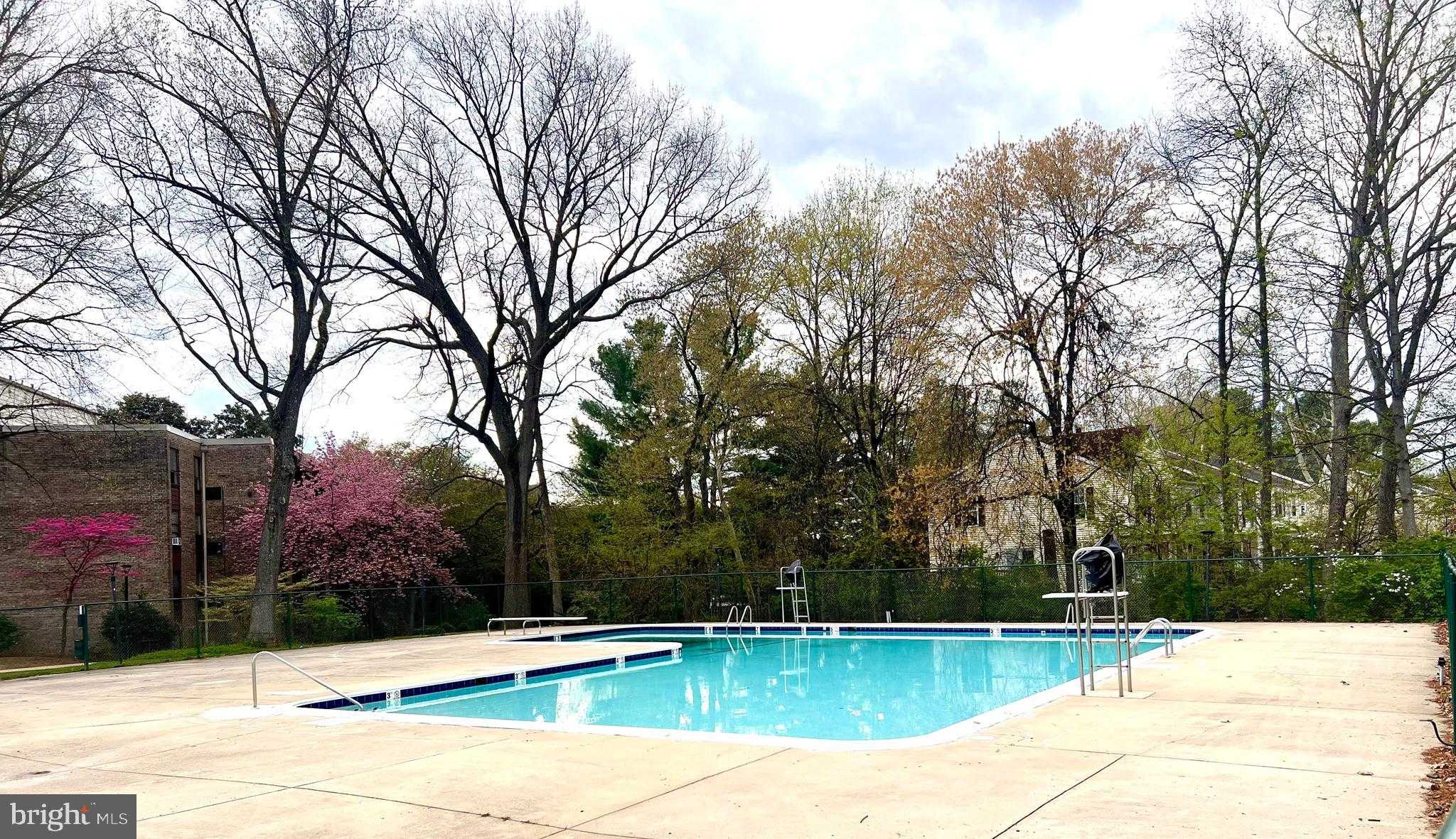 421 Christopher Ave # 2 photo 23