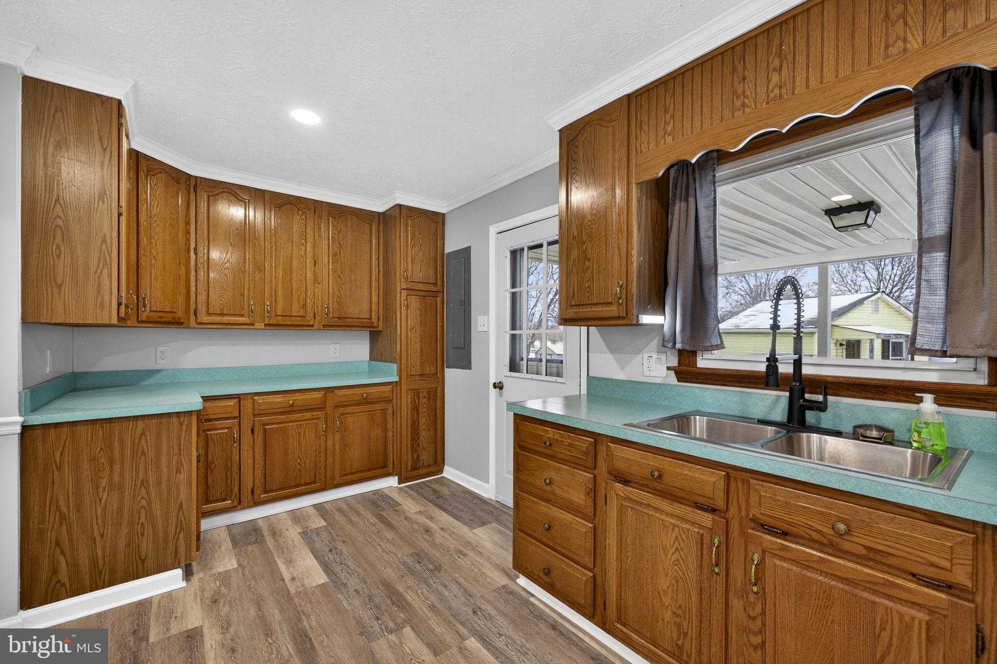 563 Specks Run Rd photo 32