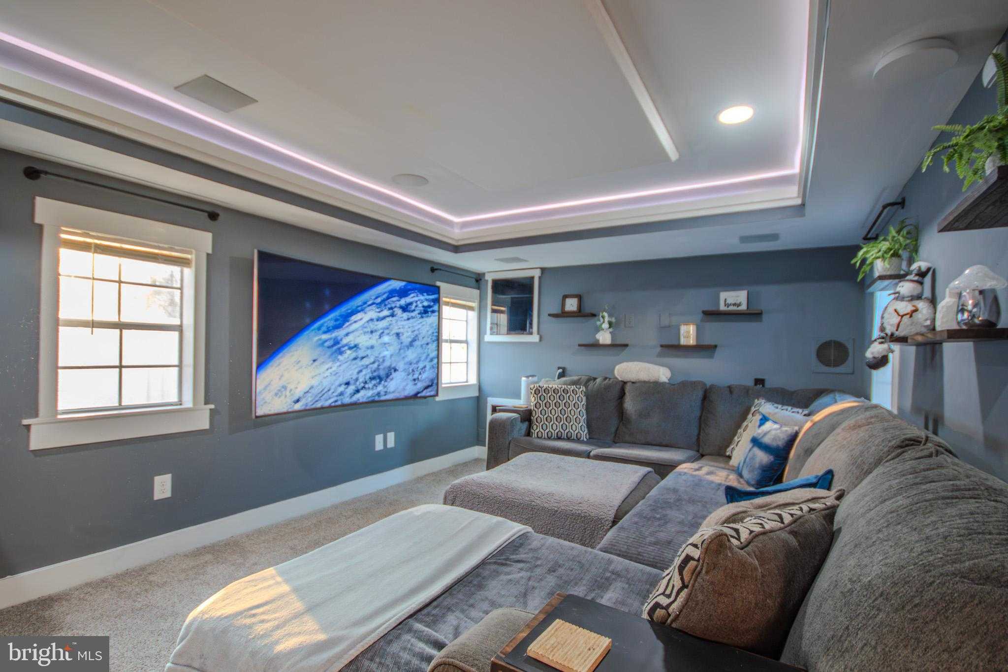 315 S Camden Ave photo 25