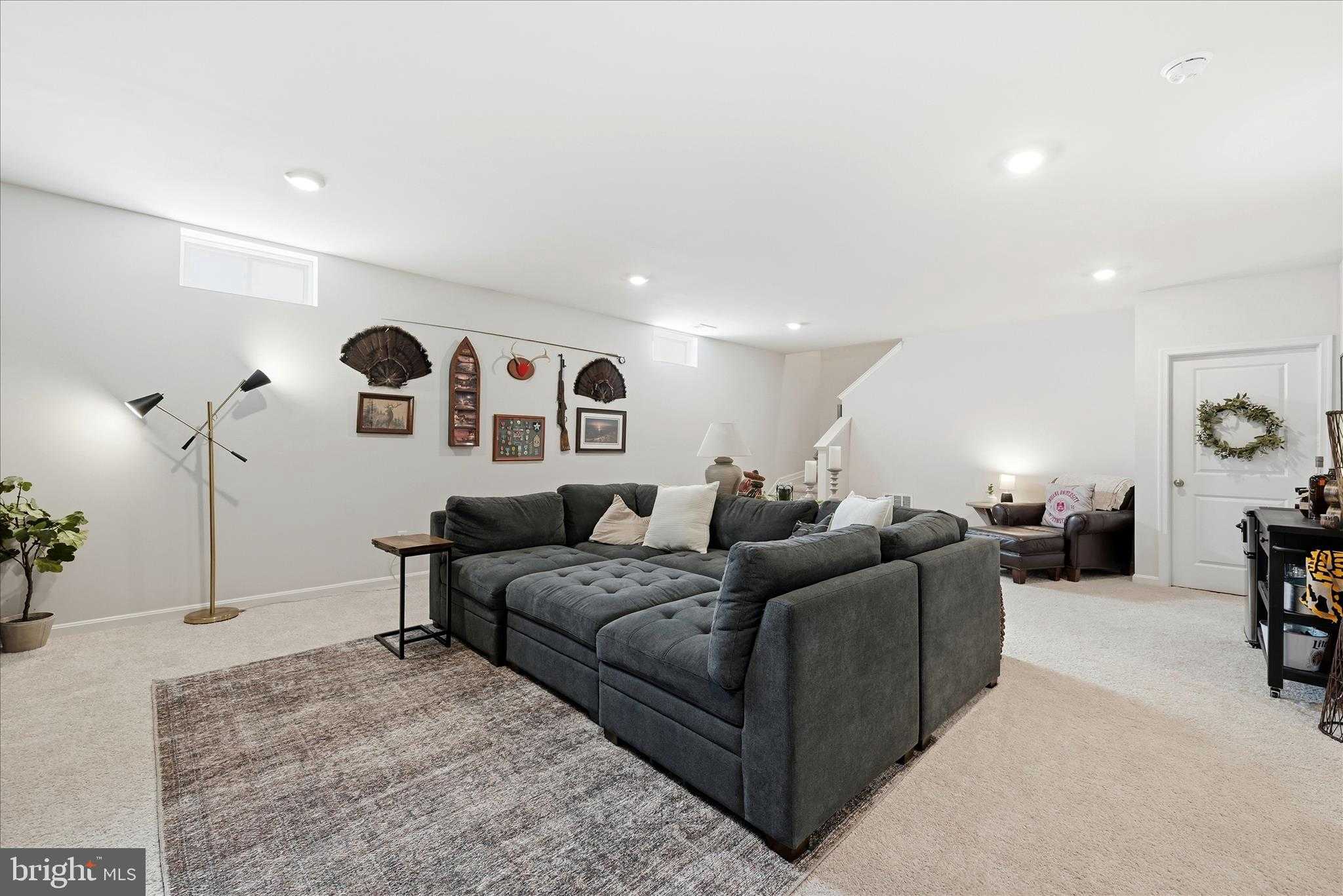 336 Tyson Dr photo 17