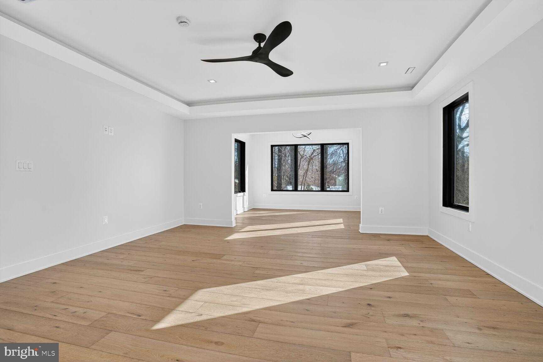 604 Tapawingo Rd SW photo 35