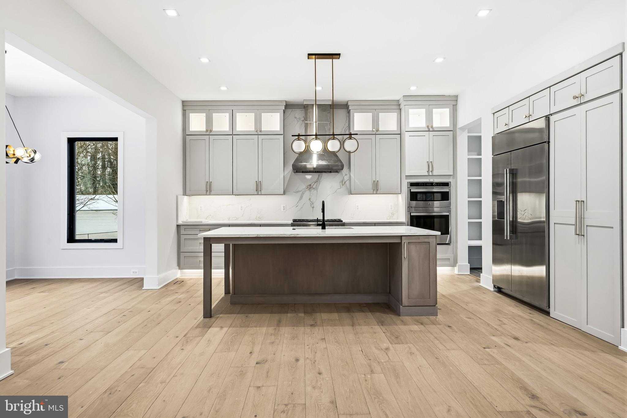 604 Tapawingo Rd SW photo 5