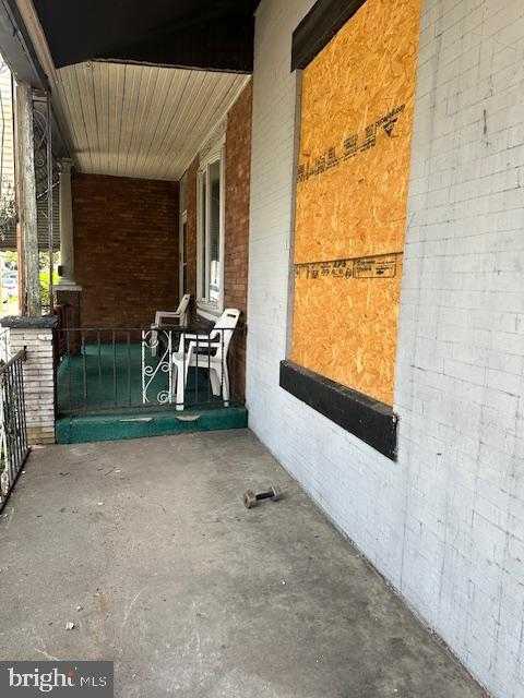 1317 N 61st St photo 3