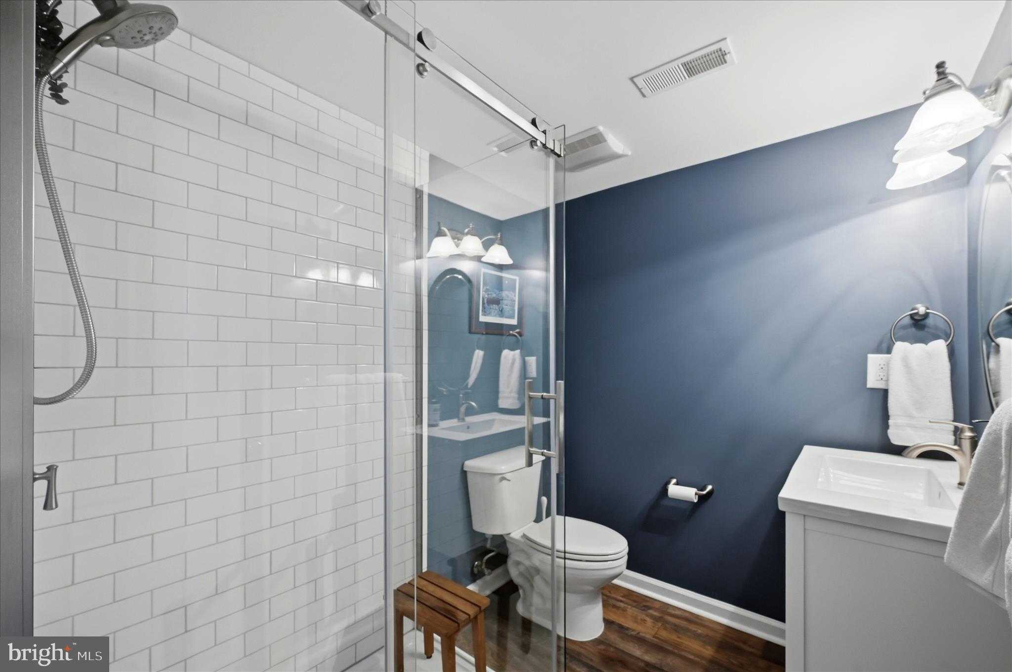 220 Hermitage Blvd photo 64