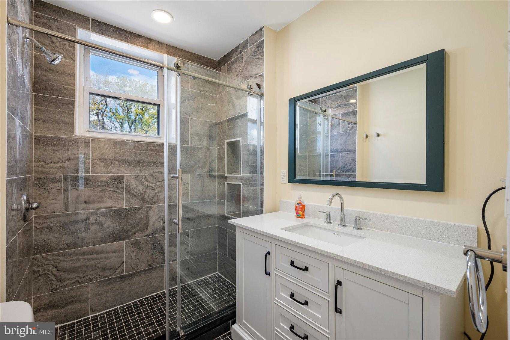 4121 Norfolk Ave photo 17