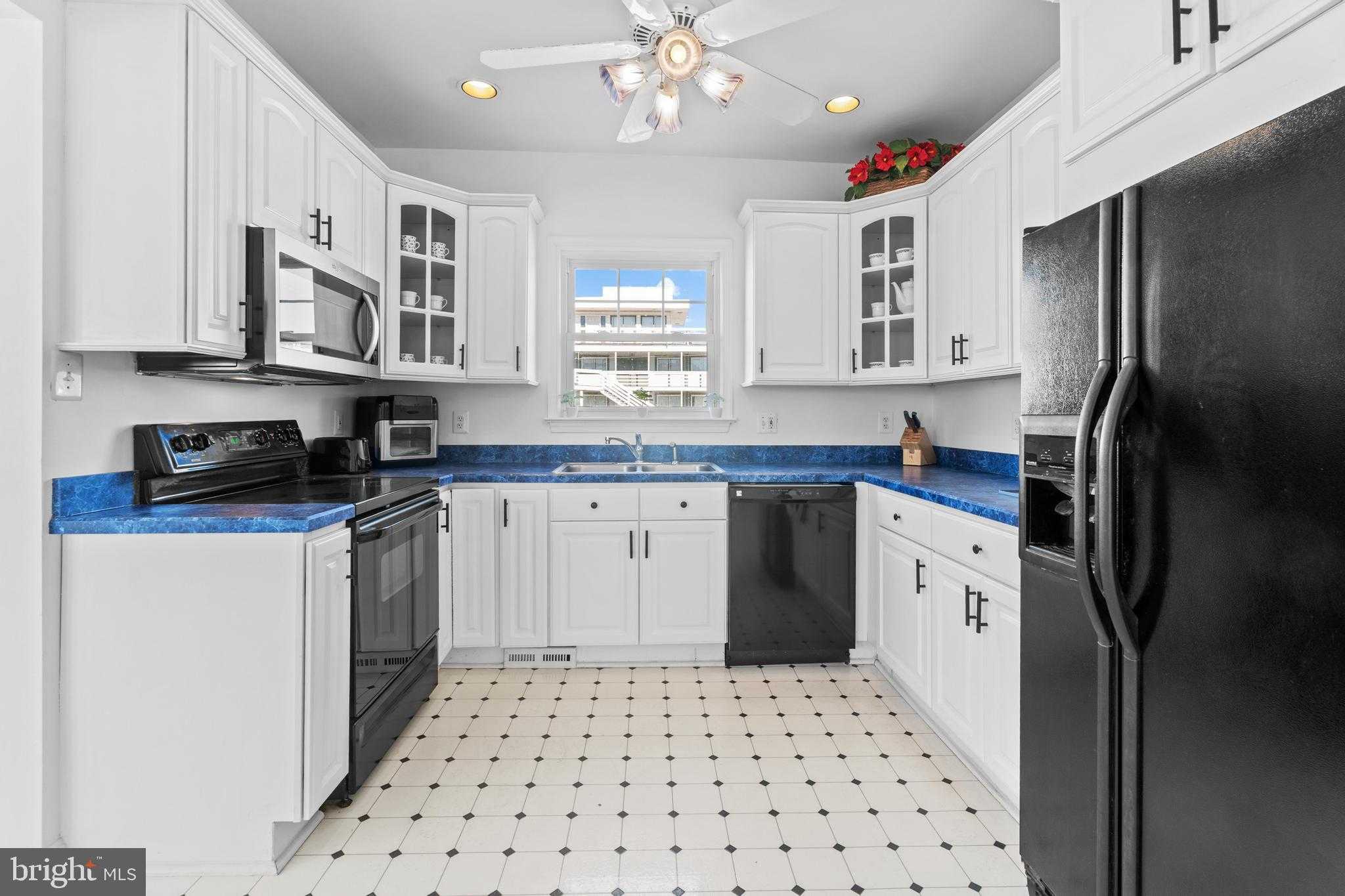 109 N Baltimore Ave photo 18