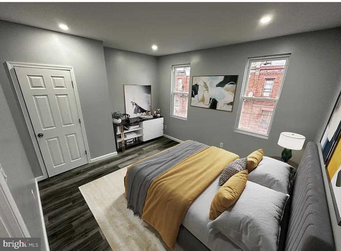 2546 W Seltzer St photo 5