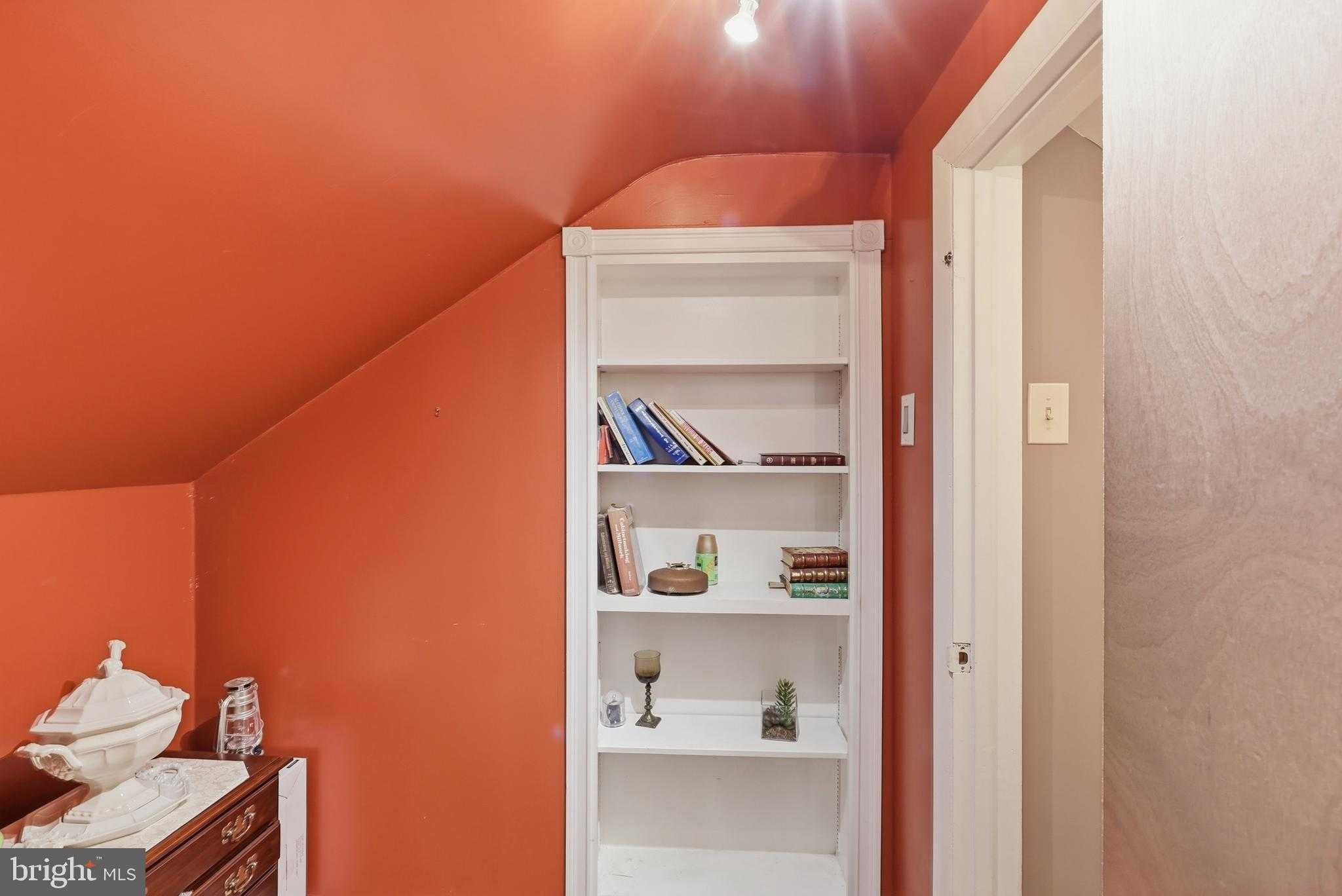 630 Willow St photo 29