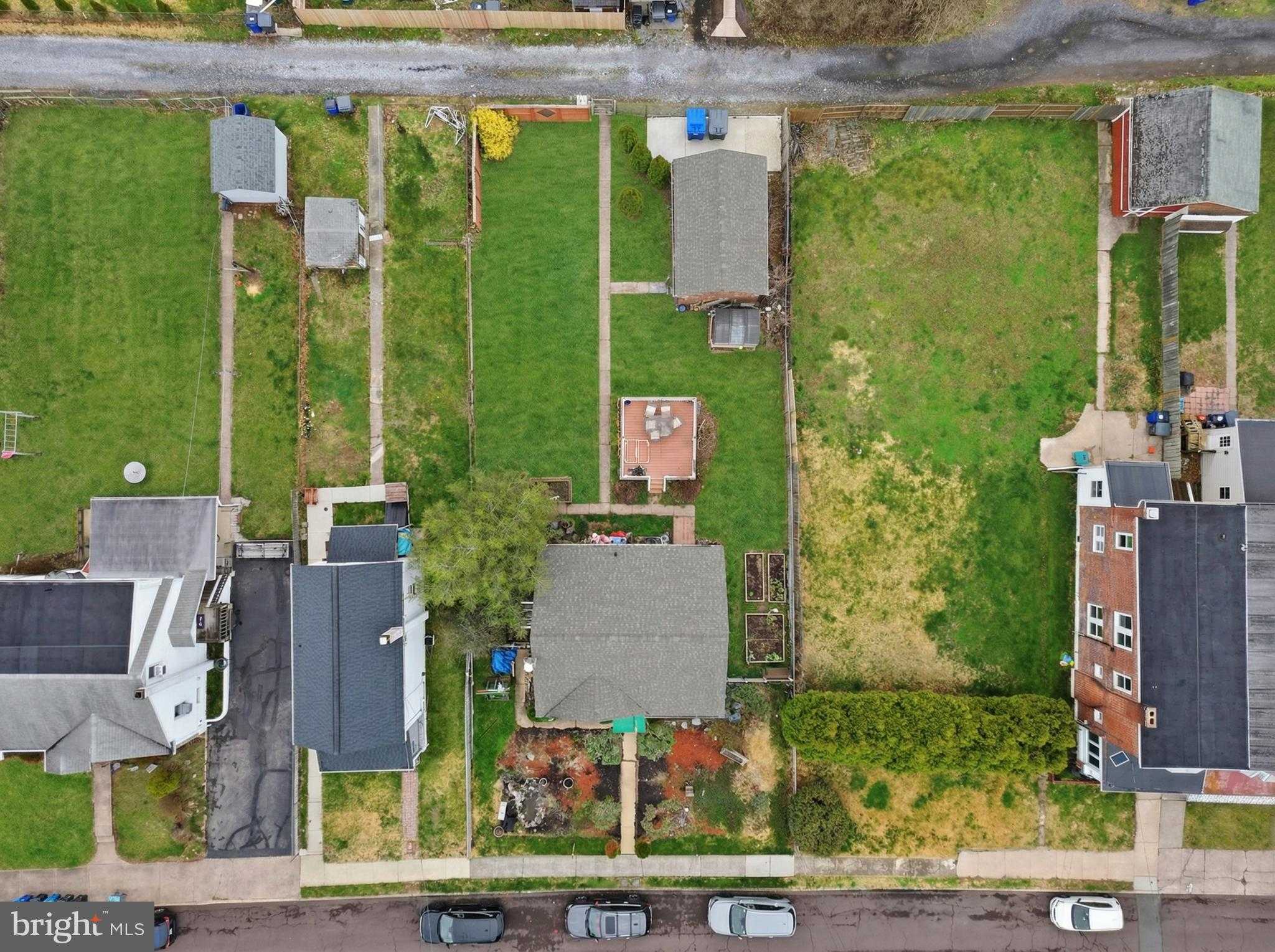 630 Willow St photo 39